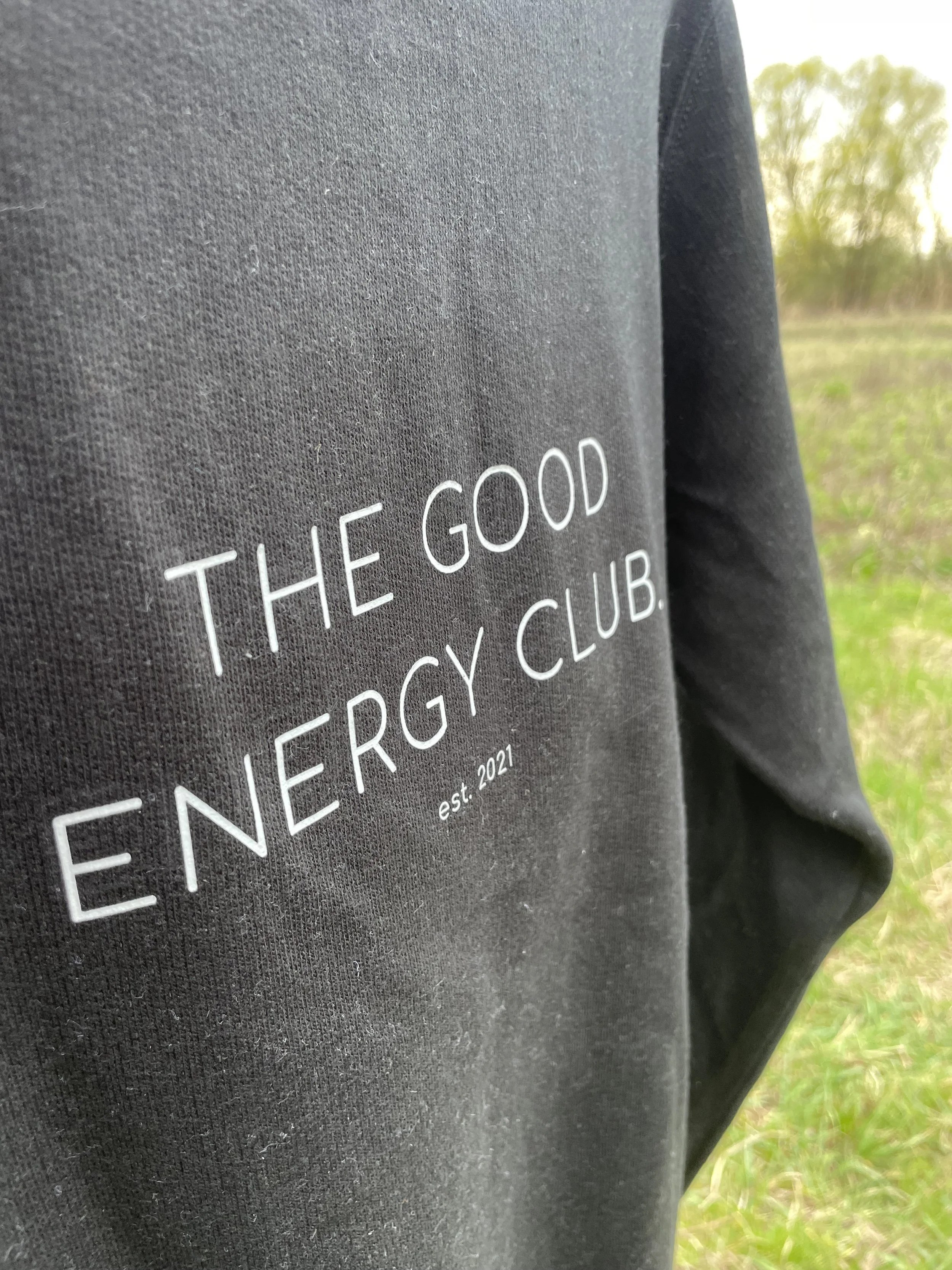 T-Shirt schwarz "The Good Energy Club"