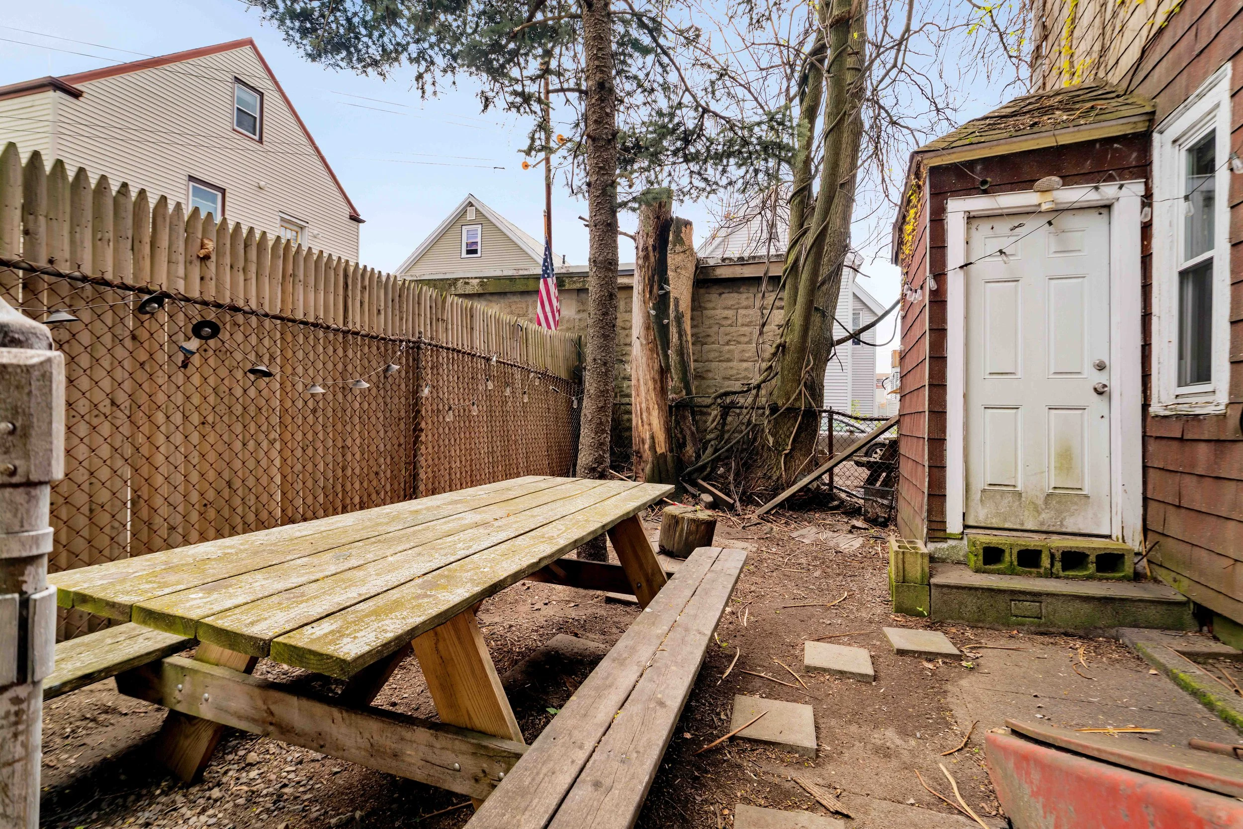 Exteriors-08084.jpg