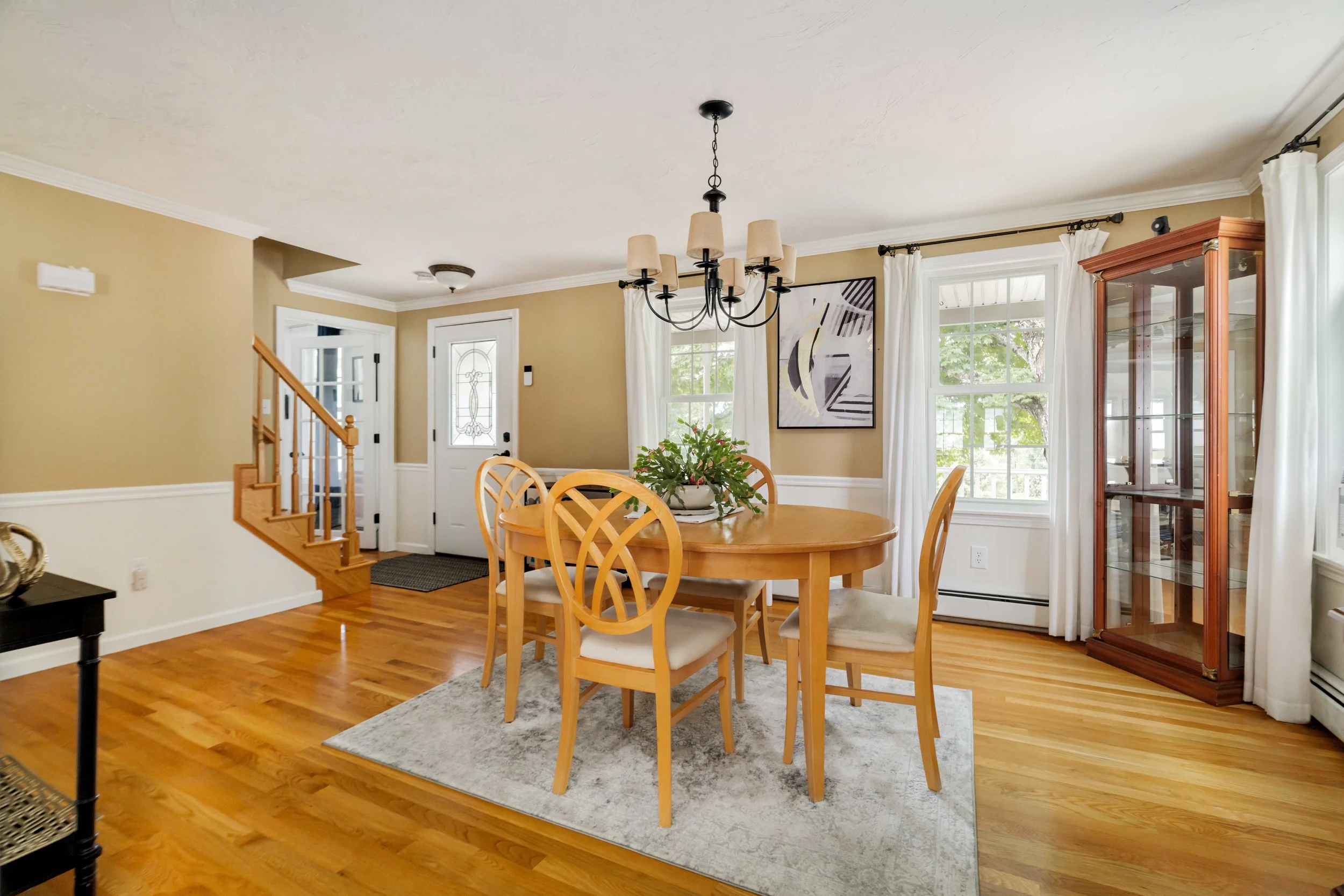 Dining Room-06089.jpg