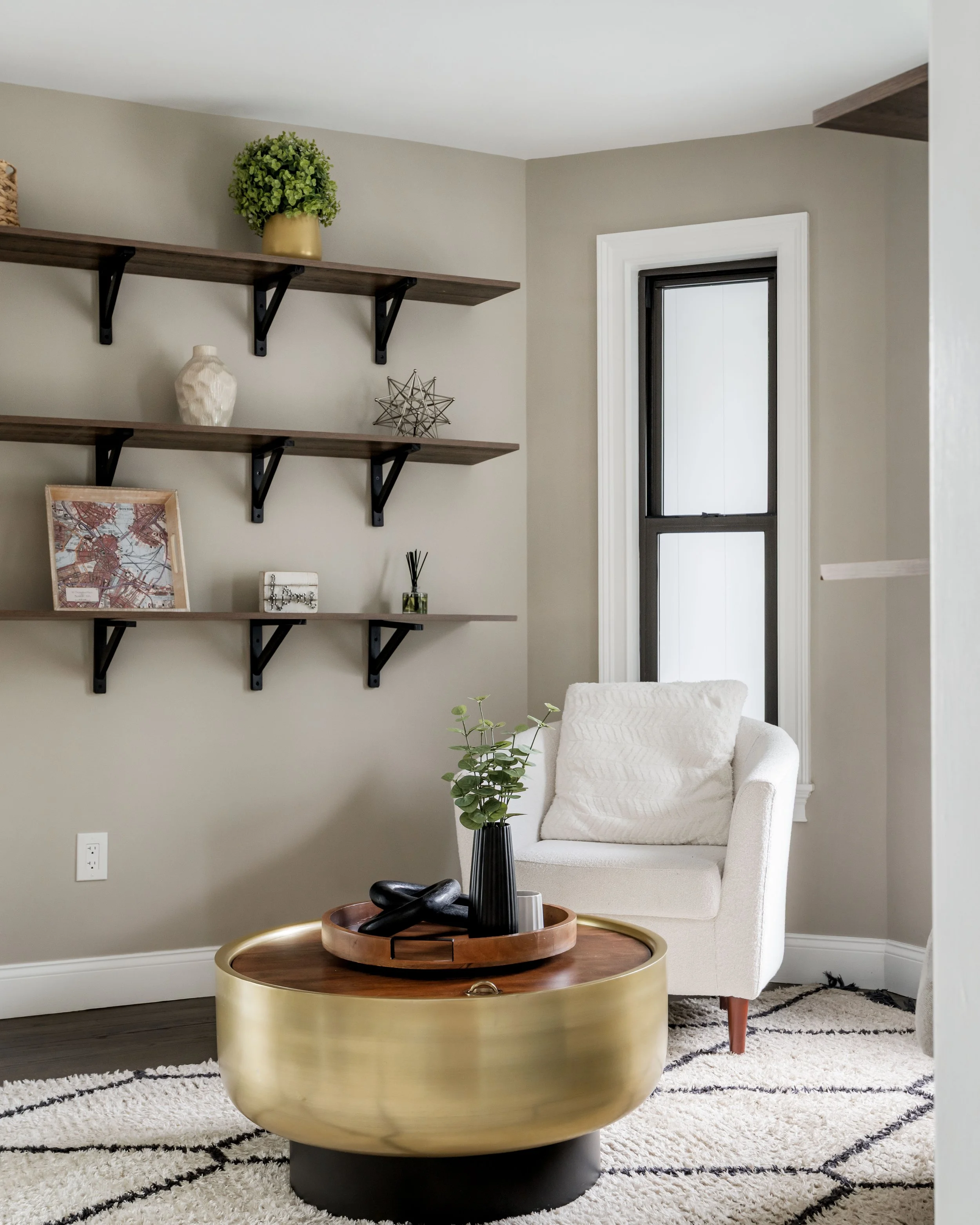 Sitting Area-02289.jpg