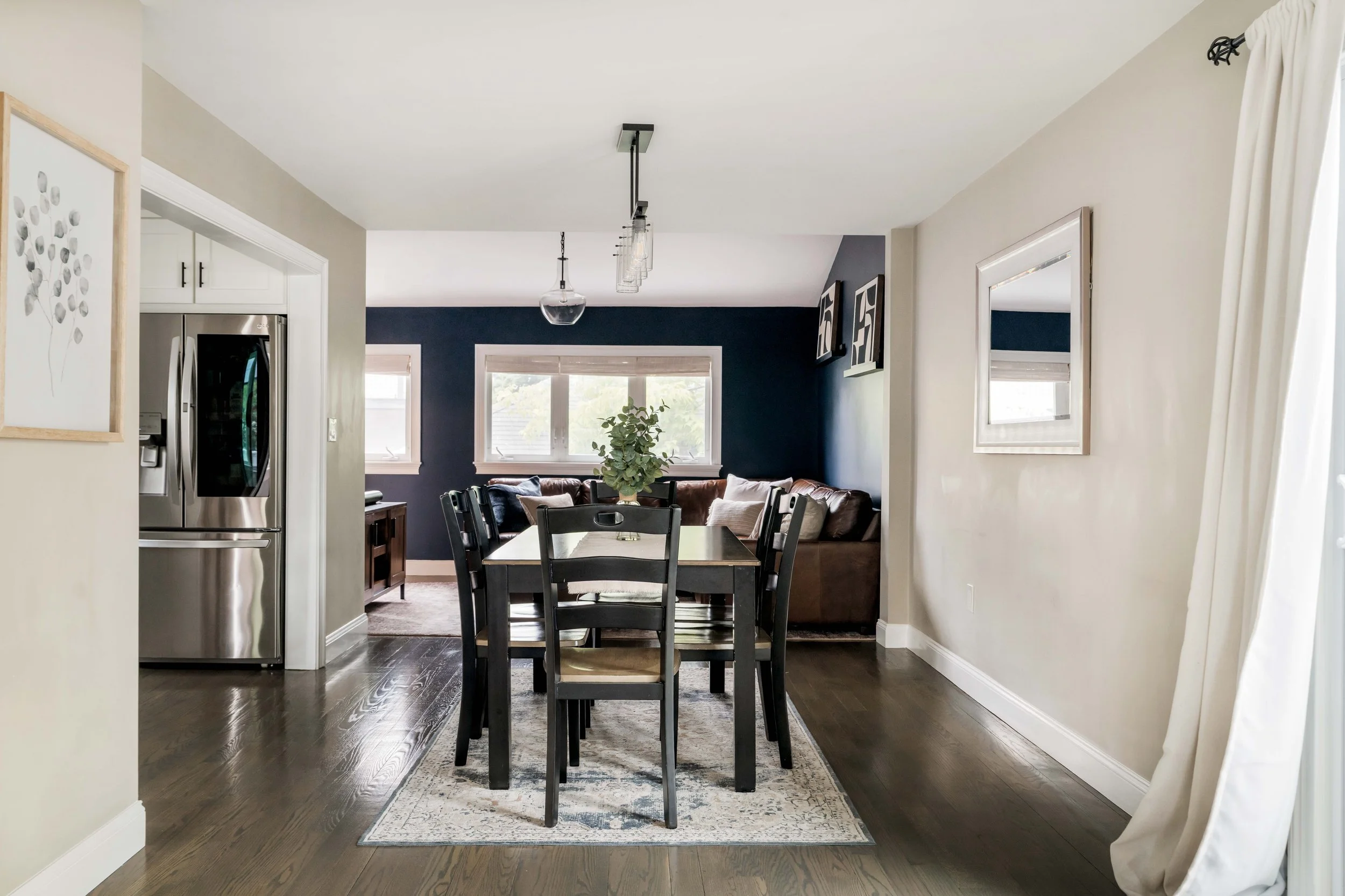 Dining Room-02311.jpg