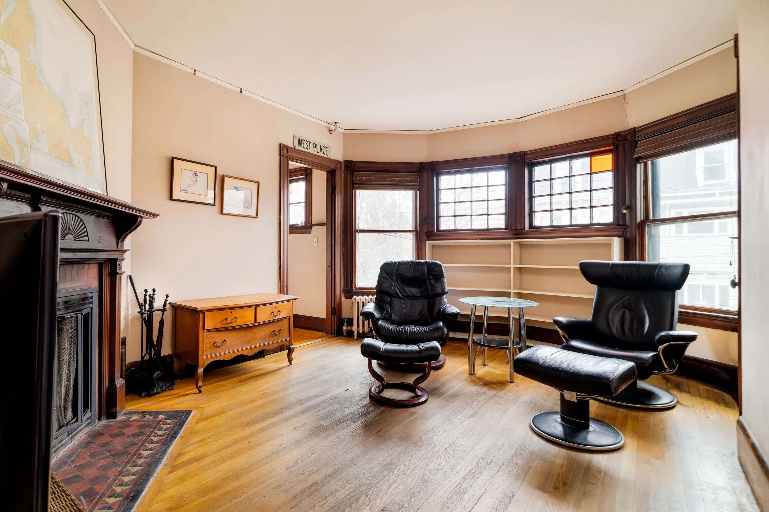 Sitting Room-04554.jpg