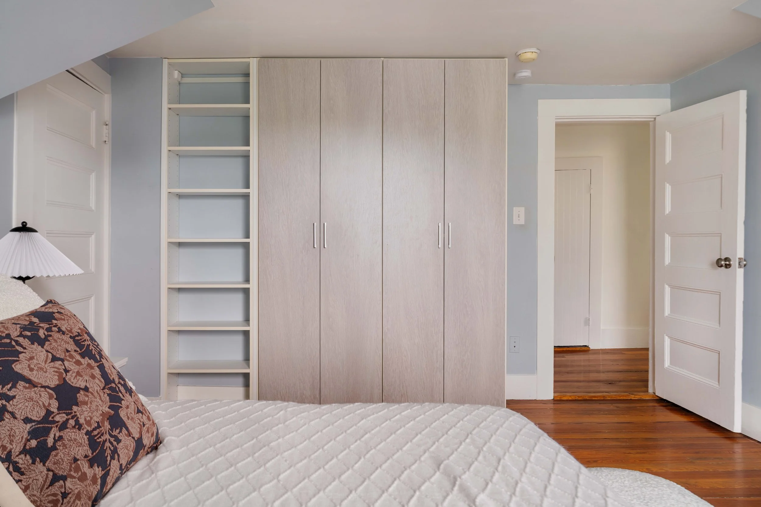 Primary Bed-09235.jpg