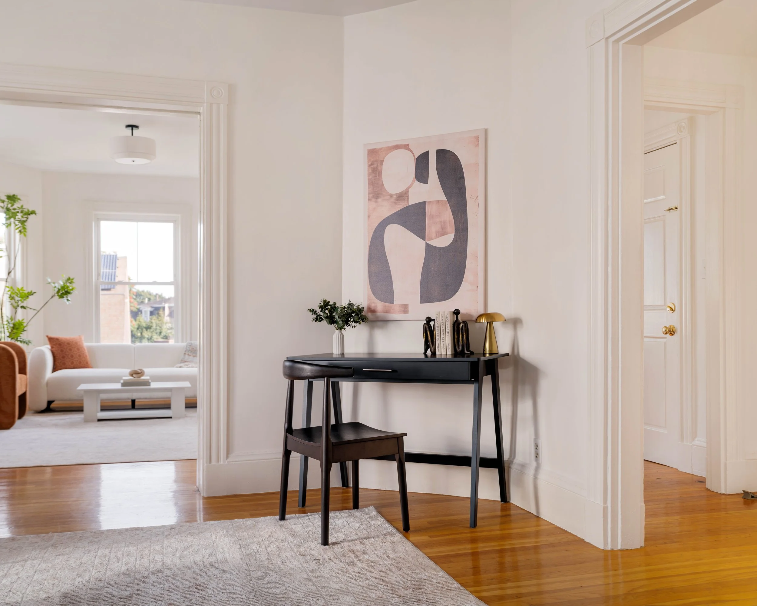 Dining Room-03250.jpg