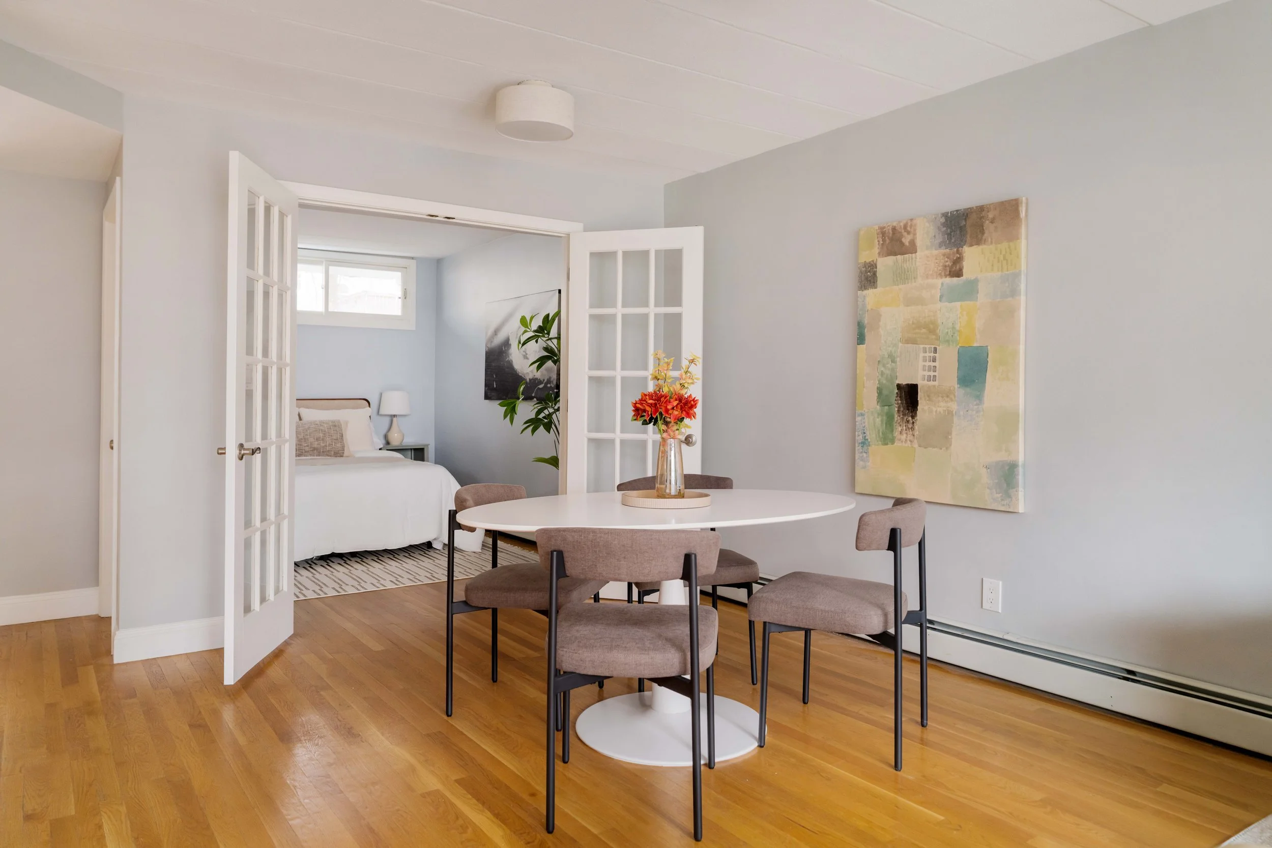 Dining Room-04515.jpg