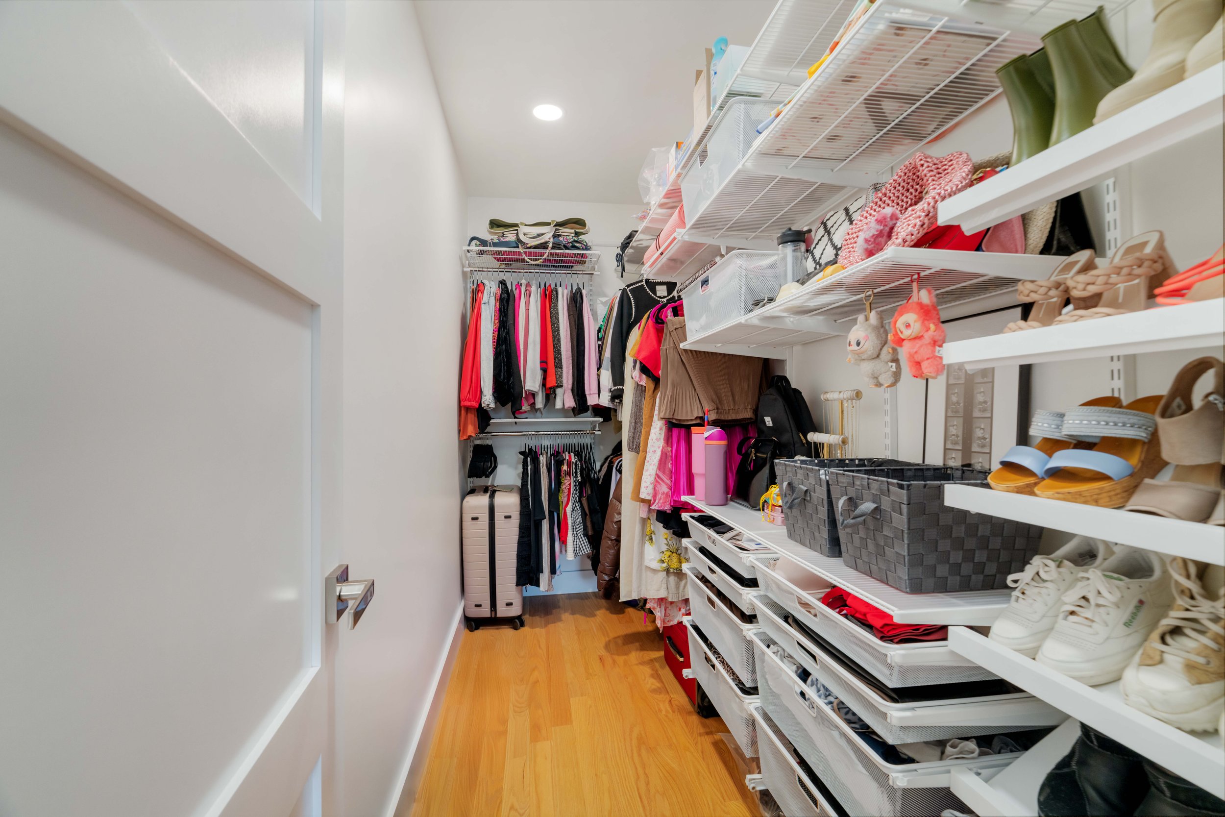 Primary Bed & Bath-03491.jpg