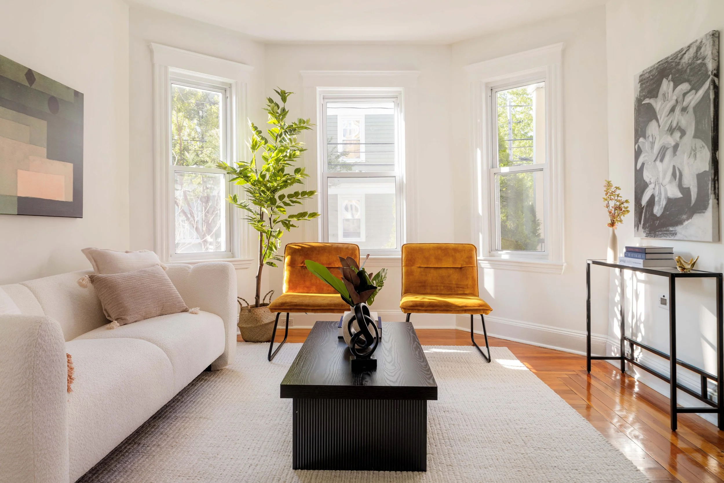 Living Room-06870.jpg