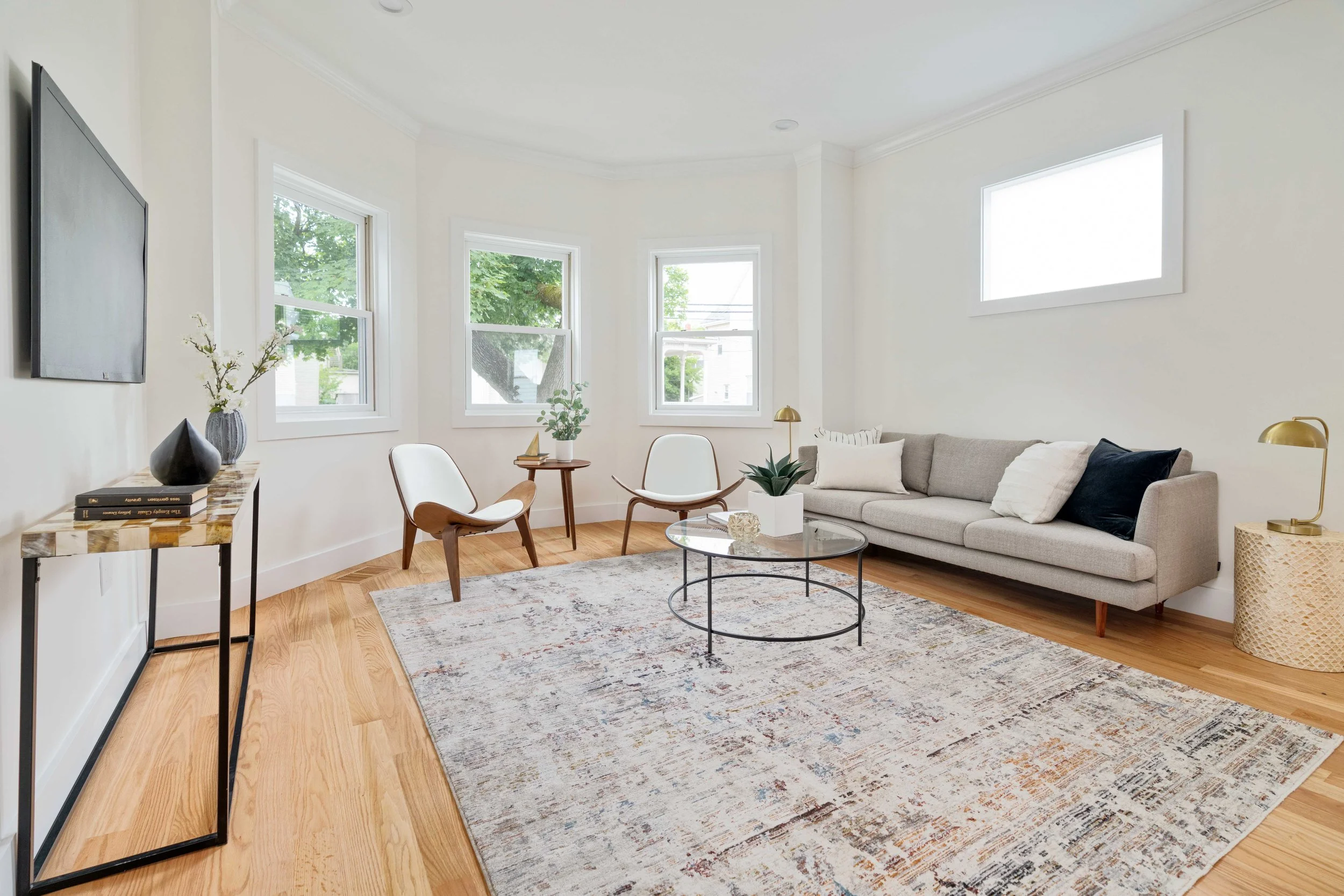 Living Area-7 (1).jpg