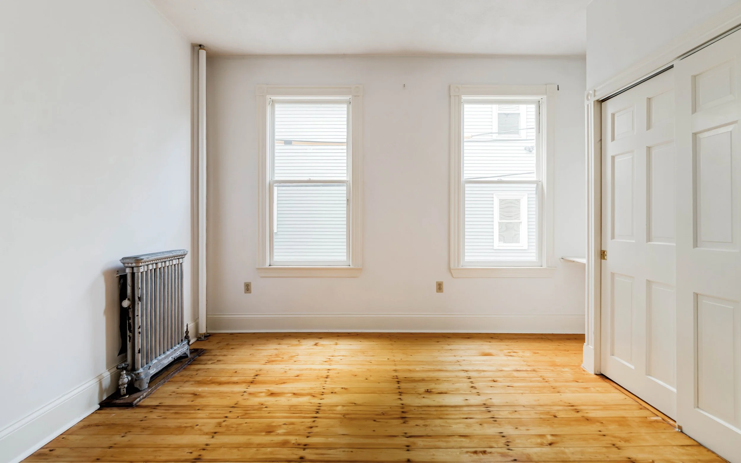 Bedroom 2-07787.jpg