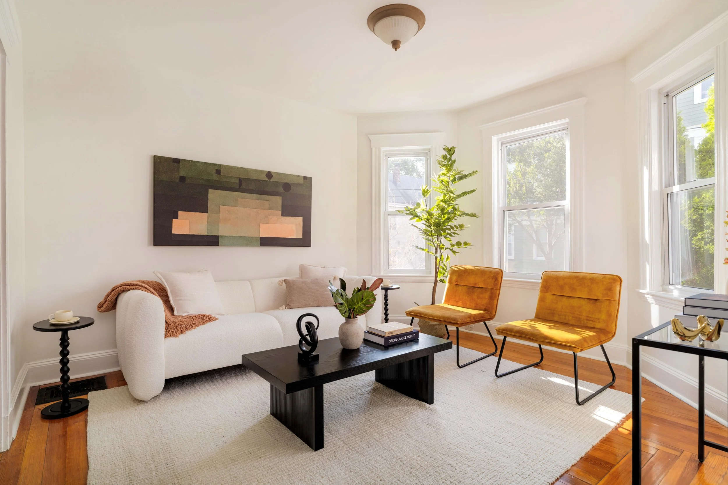Living Room-06850.jpg