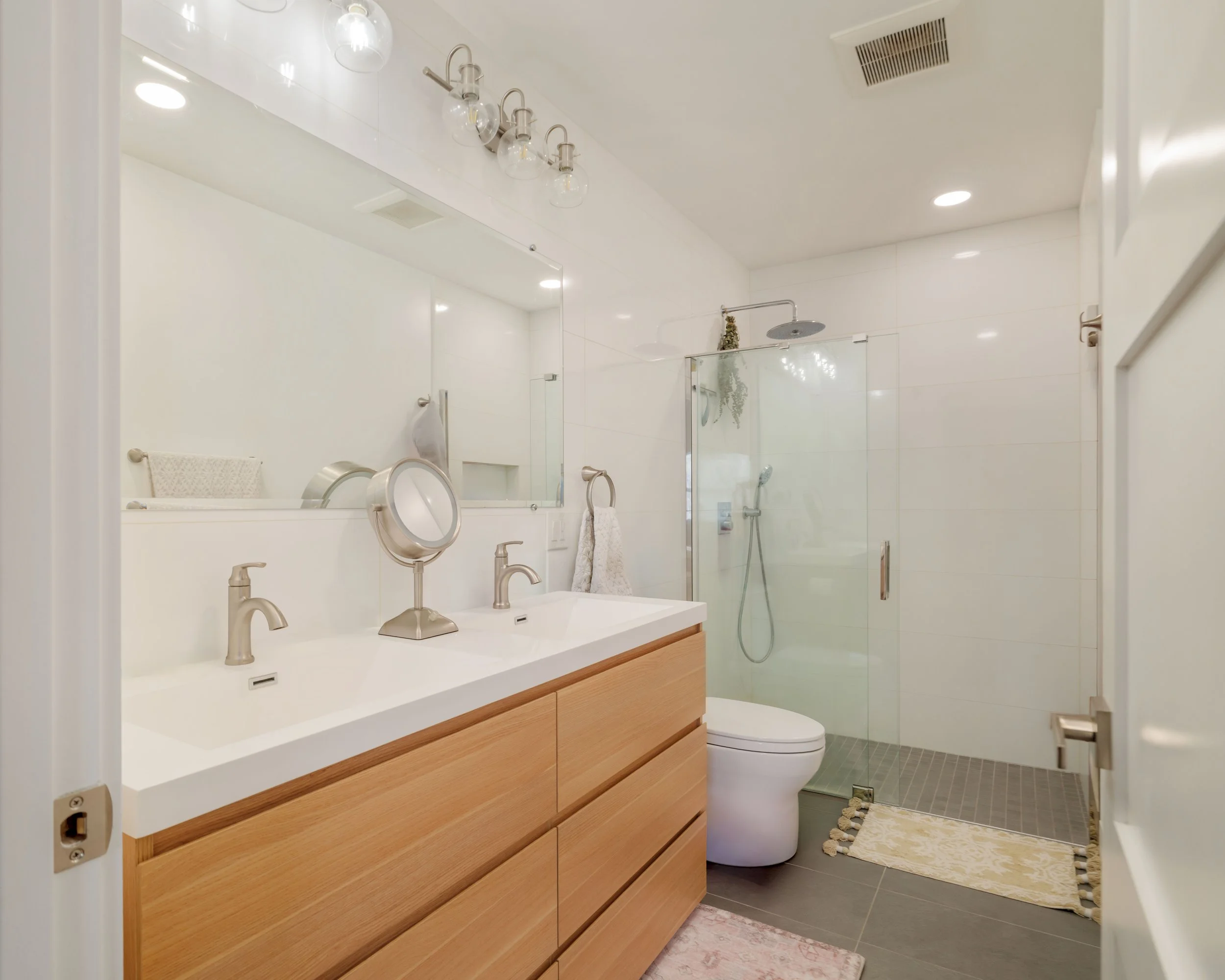 Primary Bed & Bath-03487.jpg