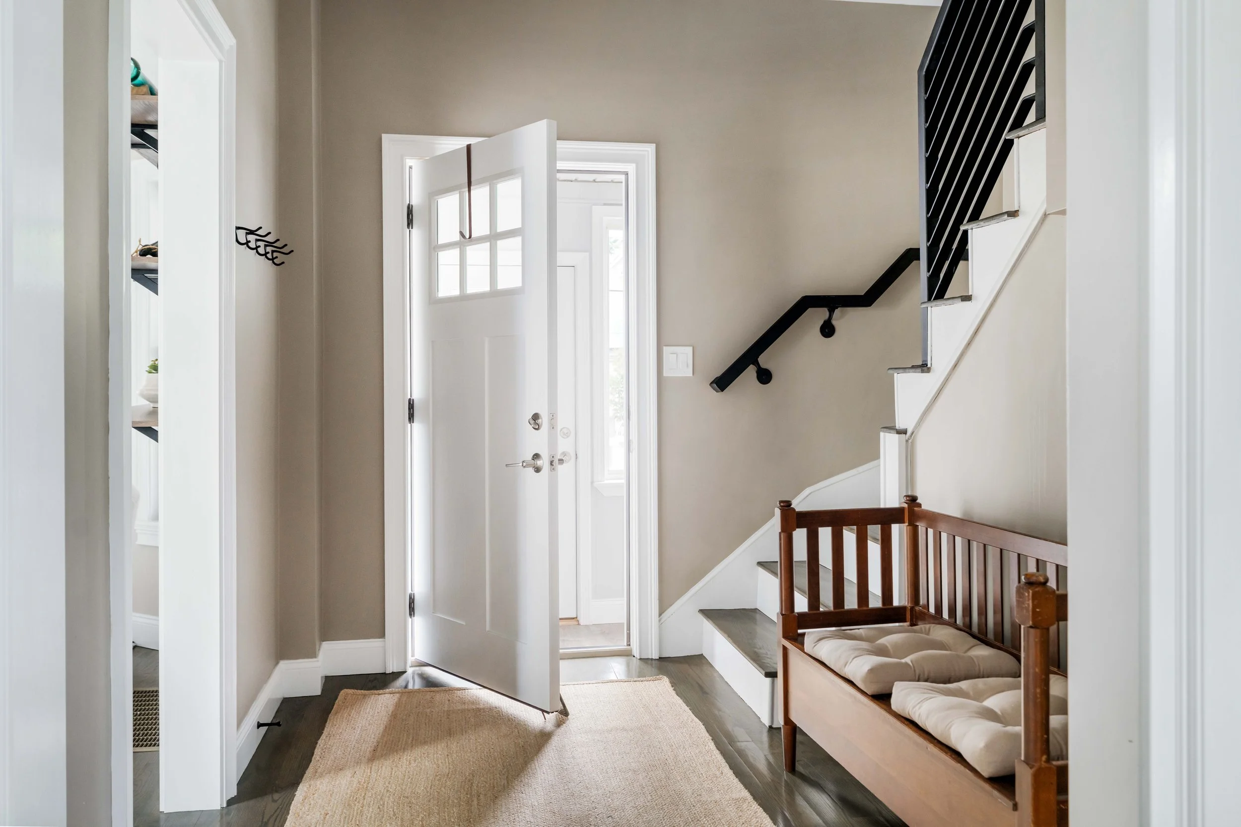 Foyer-02159.jpg