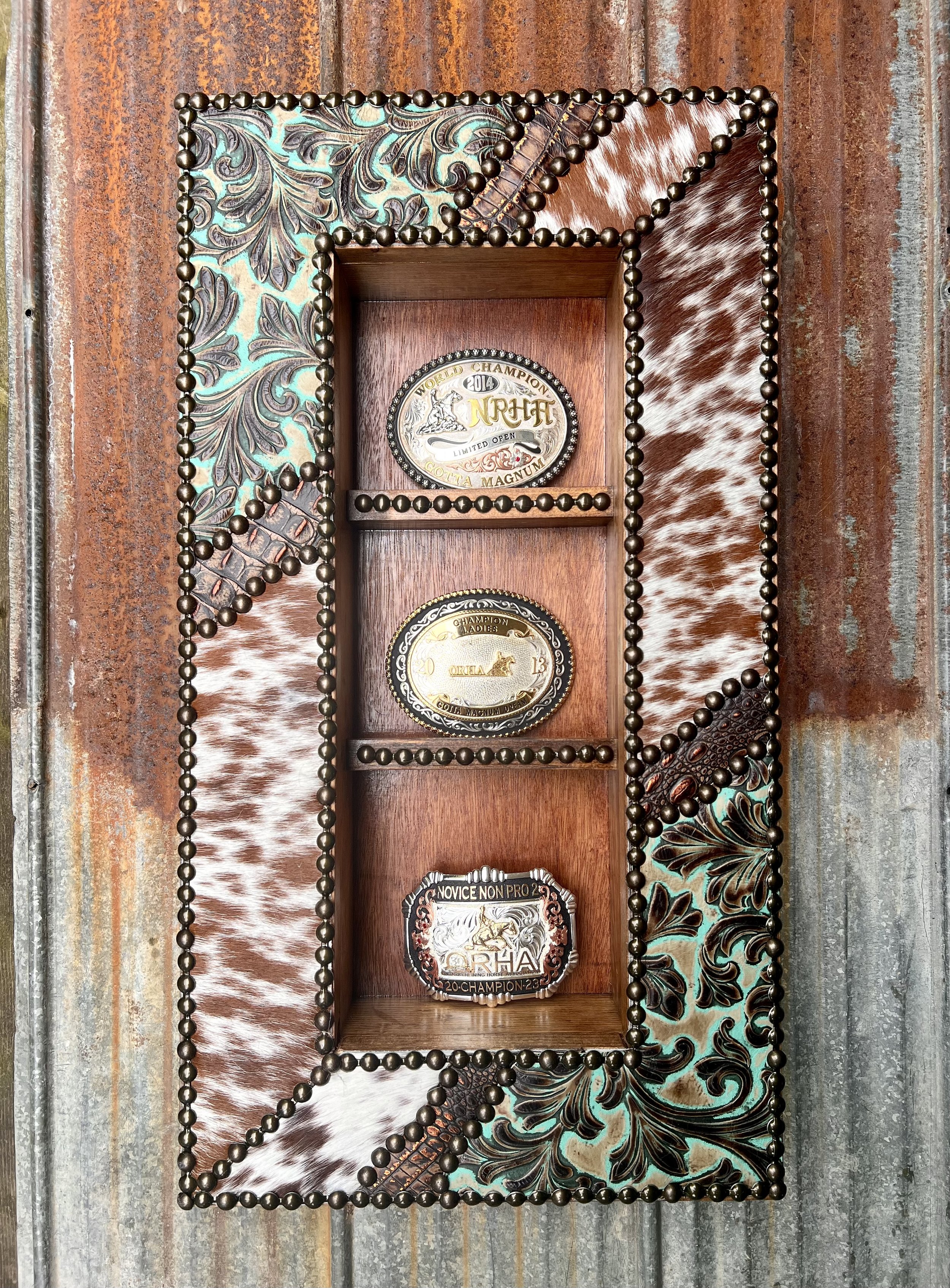 Three Tier Buckle Case