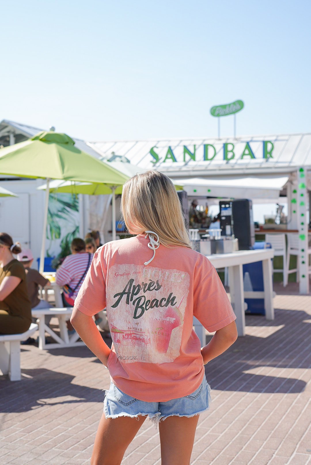 Terracotta Après Beach Pickle's Sandbar T-Shirt