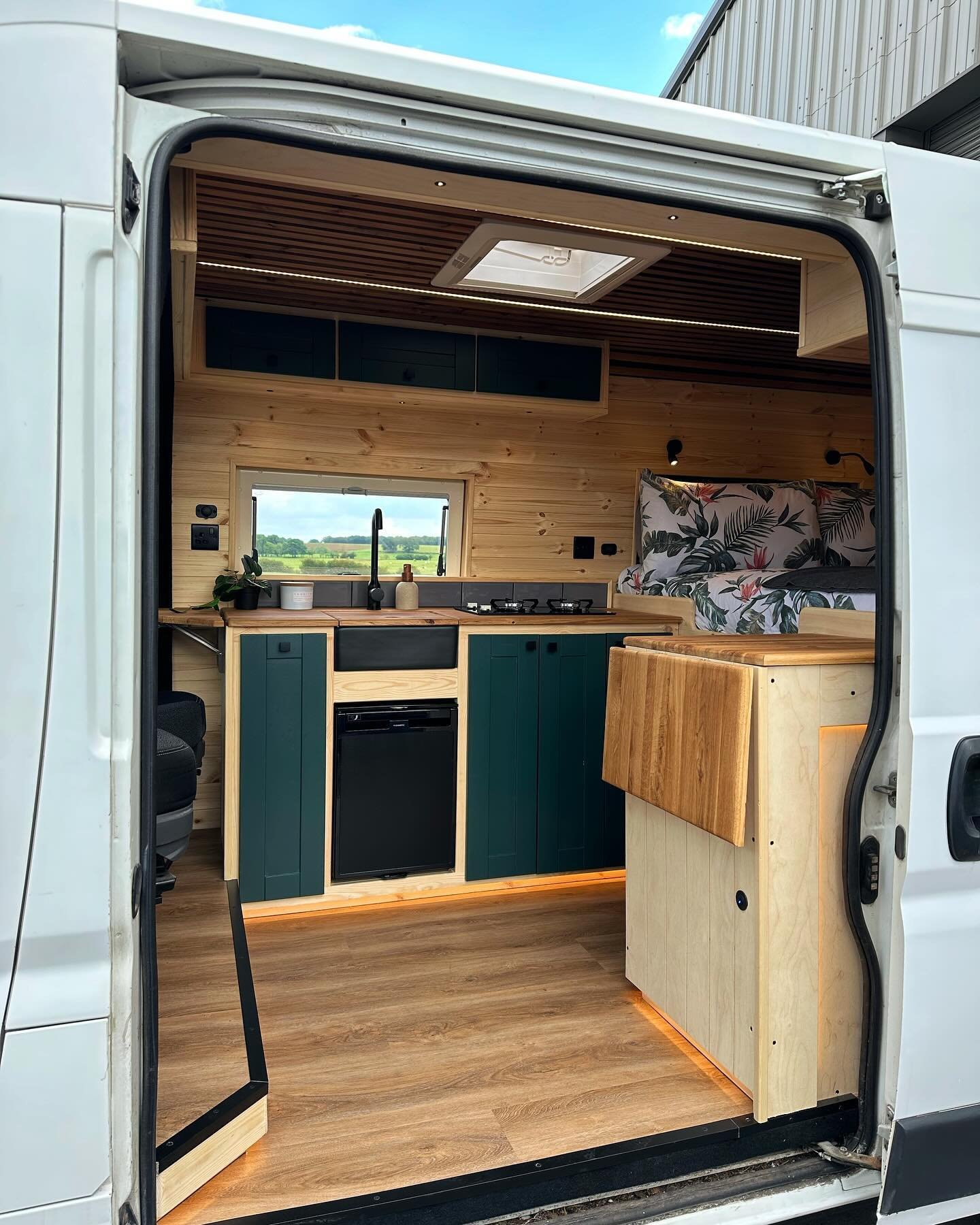 🚐✨☀️ FOR SALE! ☀️✨🚐

Here&rsquo;s our latest van for sale - Rex🦖💚 a MWB 2015 Peugeot Boxer 😍 features a fixed bed, swivel captain seats, Fridge Freezer, Hob &amp; plenty of storage for long term road trips or weekend adventures! 🗺️ 

Rex will b
