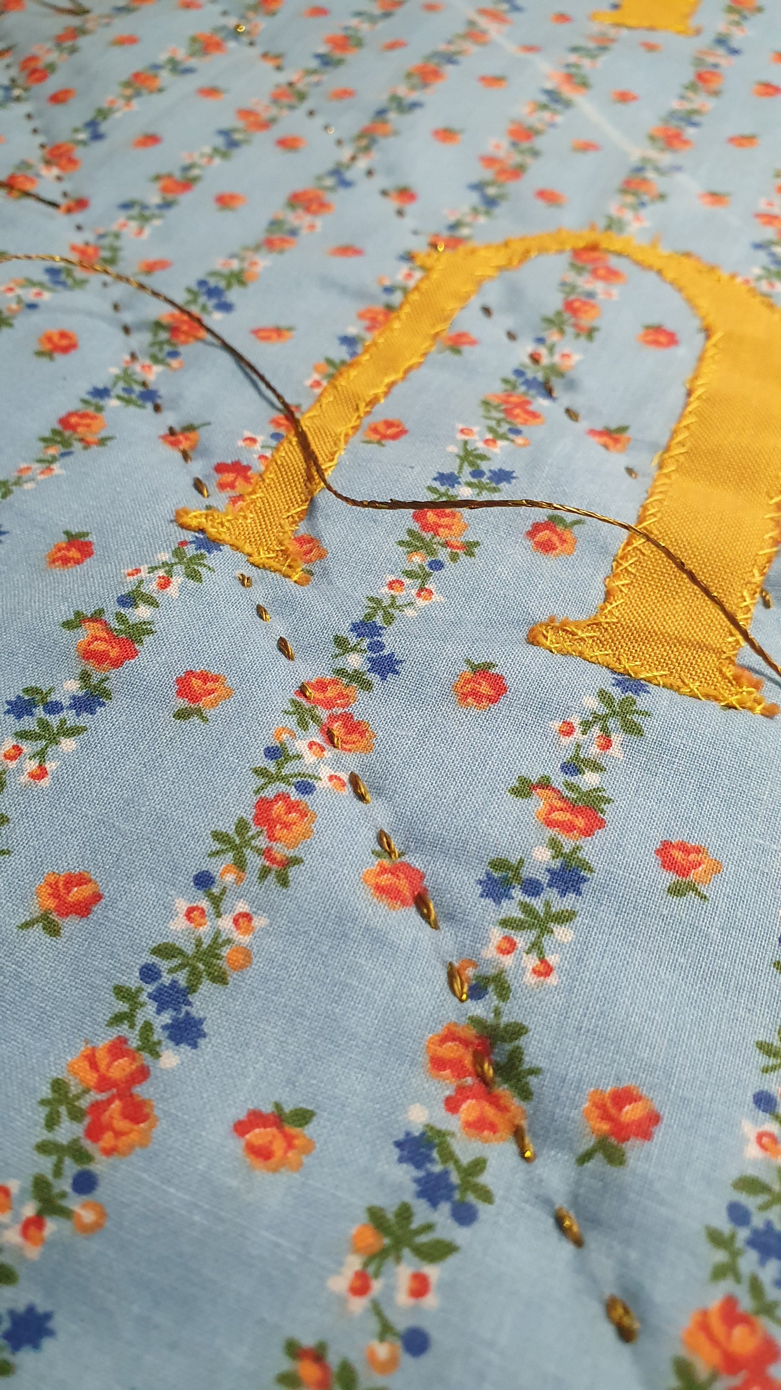 Coucou metallic thread 1.jpg