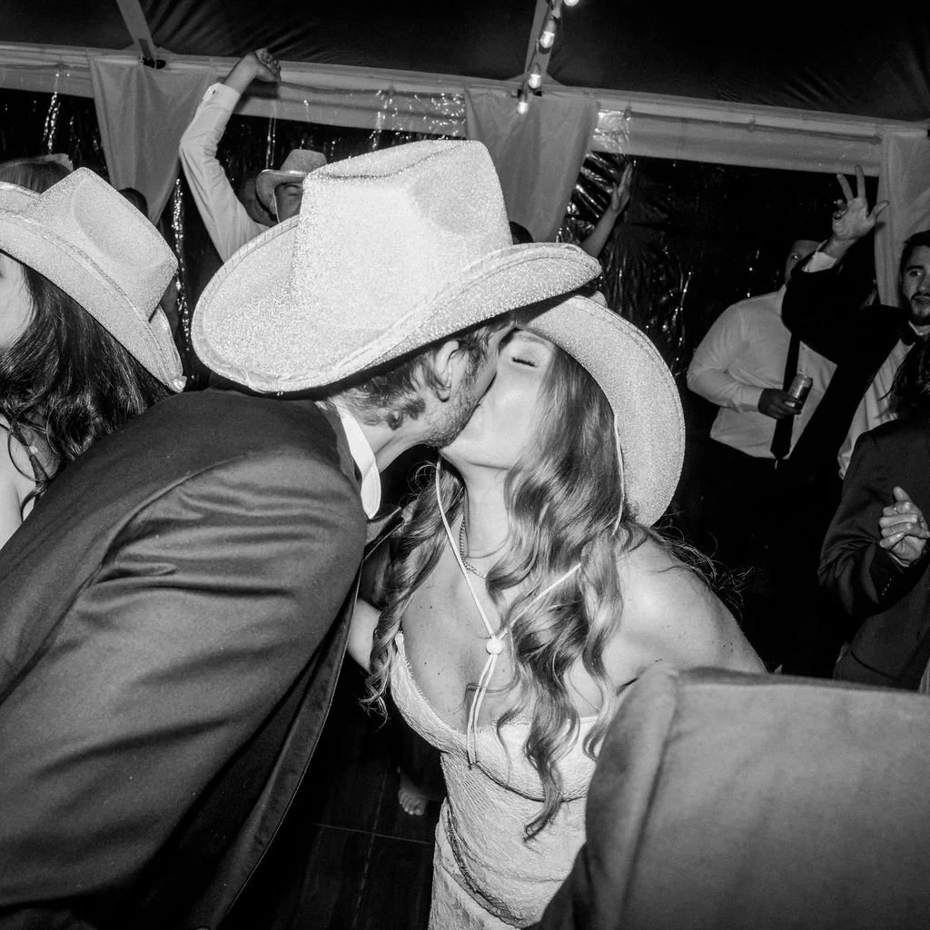AshleyandKyleWeddingFinal-929.jpg