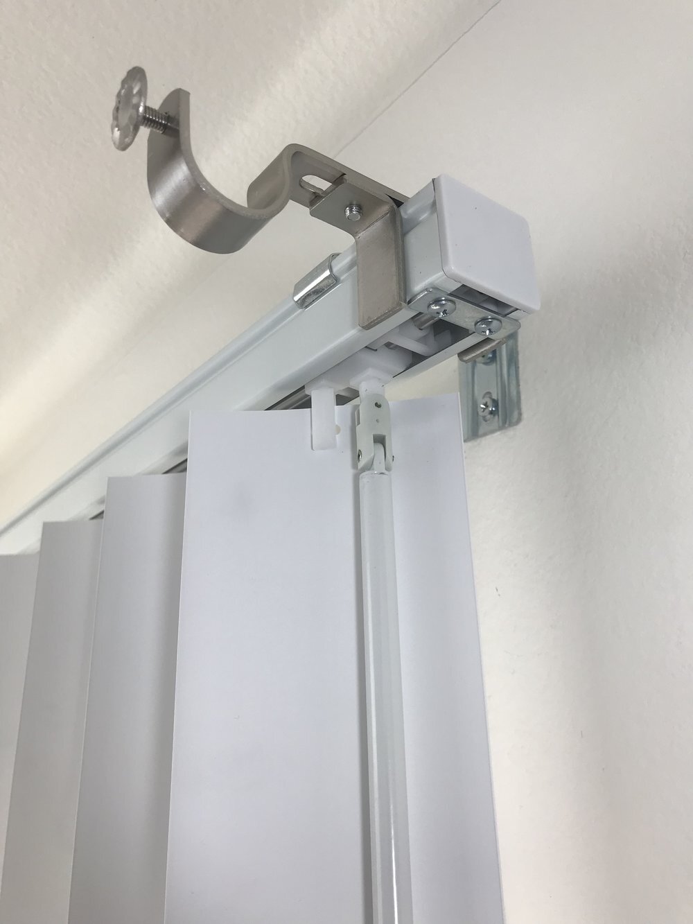 Curtain Rod Bracket attachment for Outside Mount Vertical Blinds NoNo Bracket 