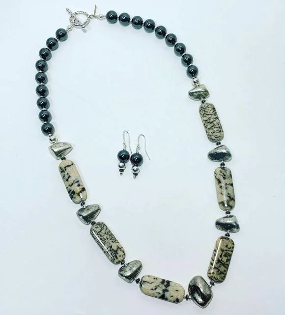 vicki golden set.jpg