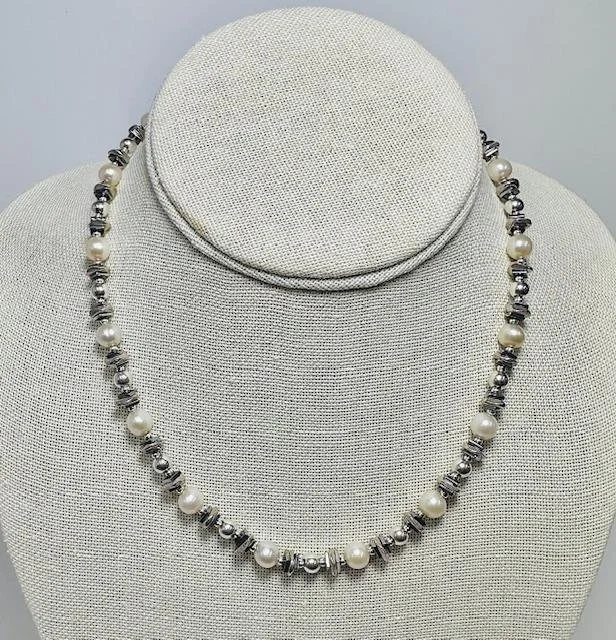 l peyser pearl necklace after 1.jpg