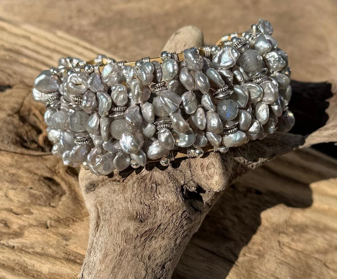 keshi pearl and labradorite cuff 7.jpg
