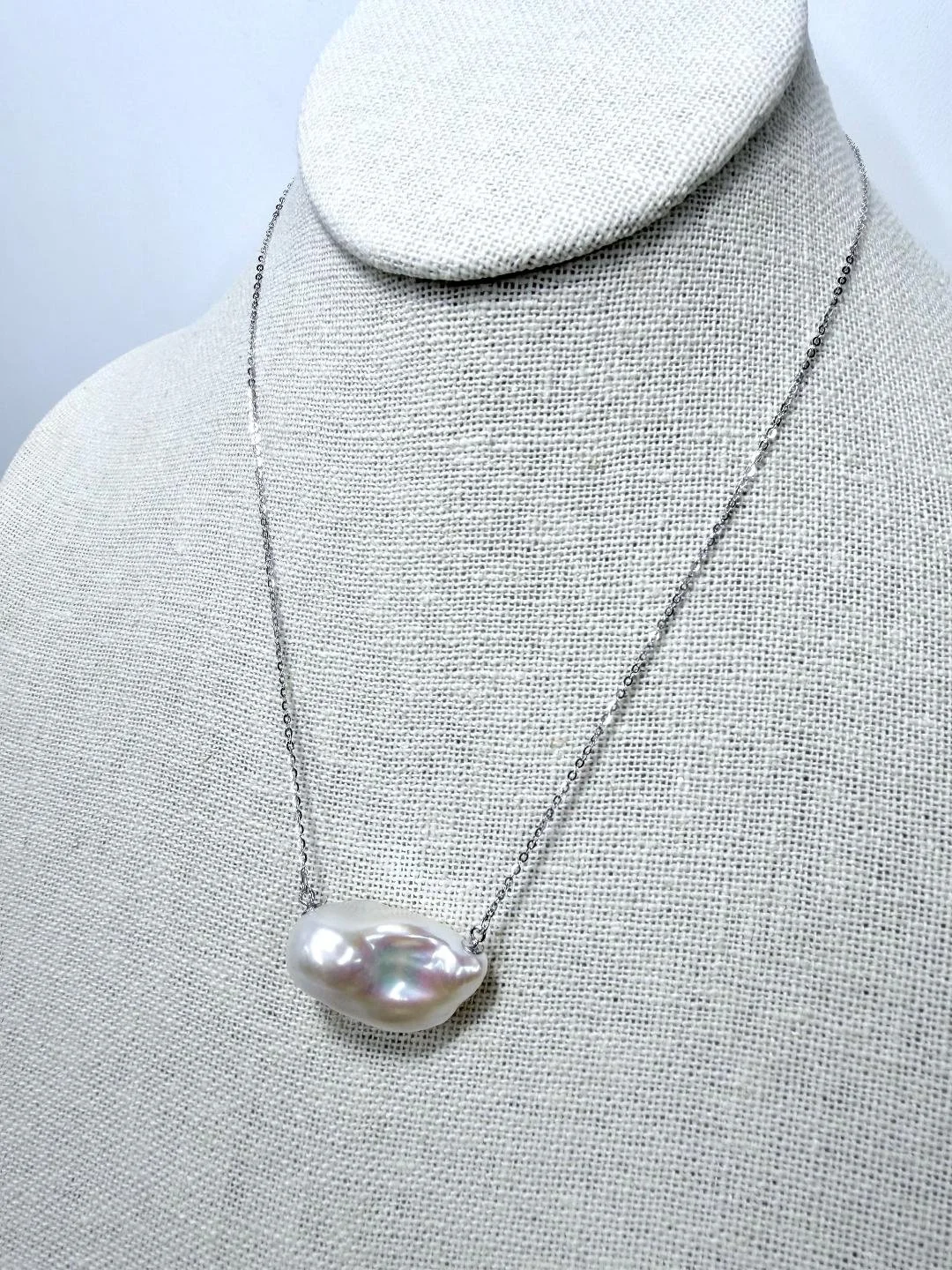 baroque pearl w ss chain 4.jpg