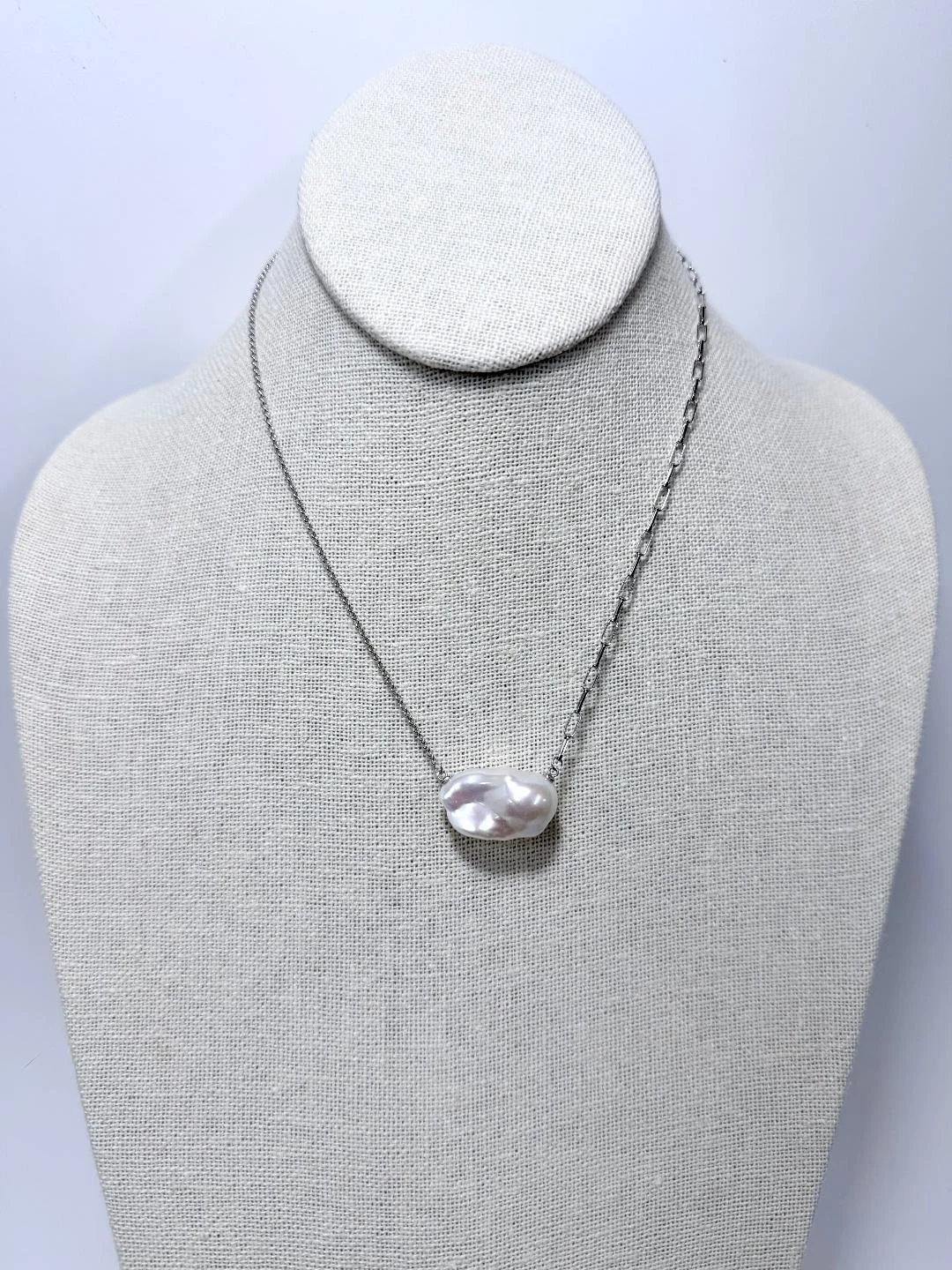 baroque pearl everyday necklace w paperclip chain 3.jpg