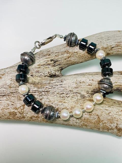Elisa's bracelet.jpg