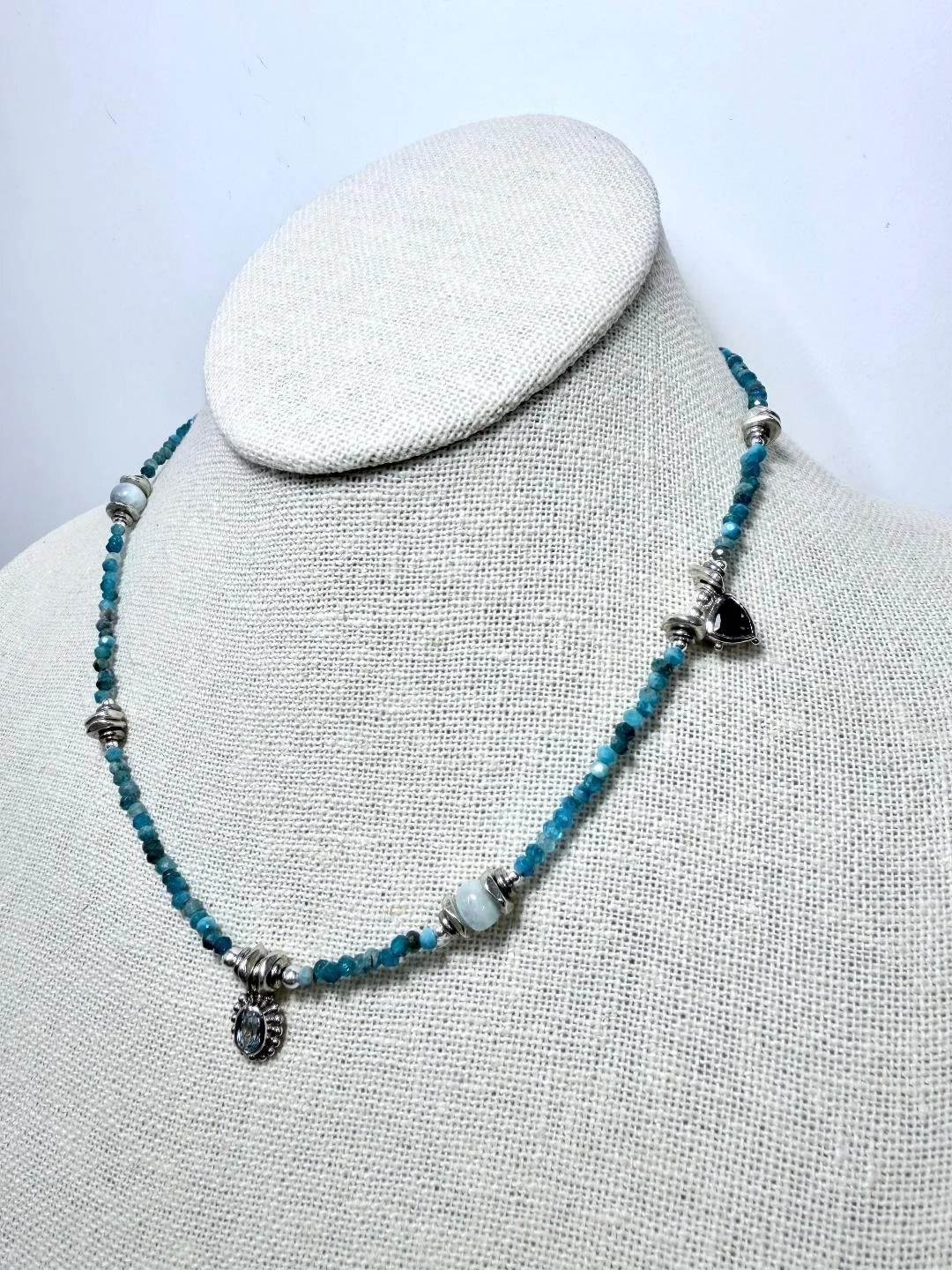 apatite w topaz charm 7.jpg