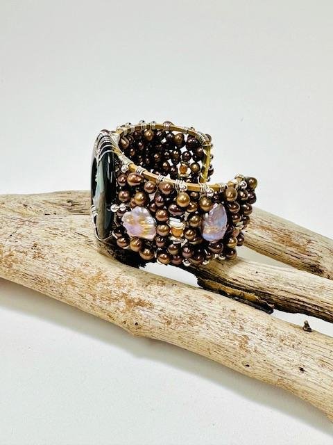 side view of onyx cuff bracelet