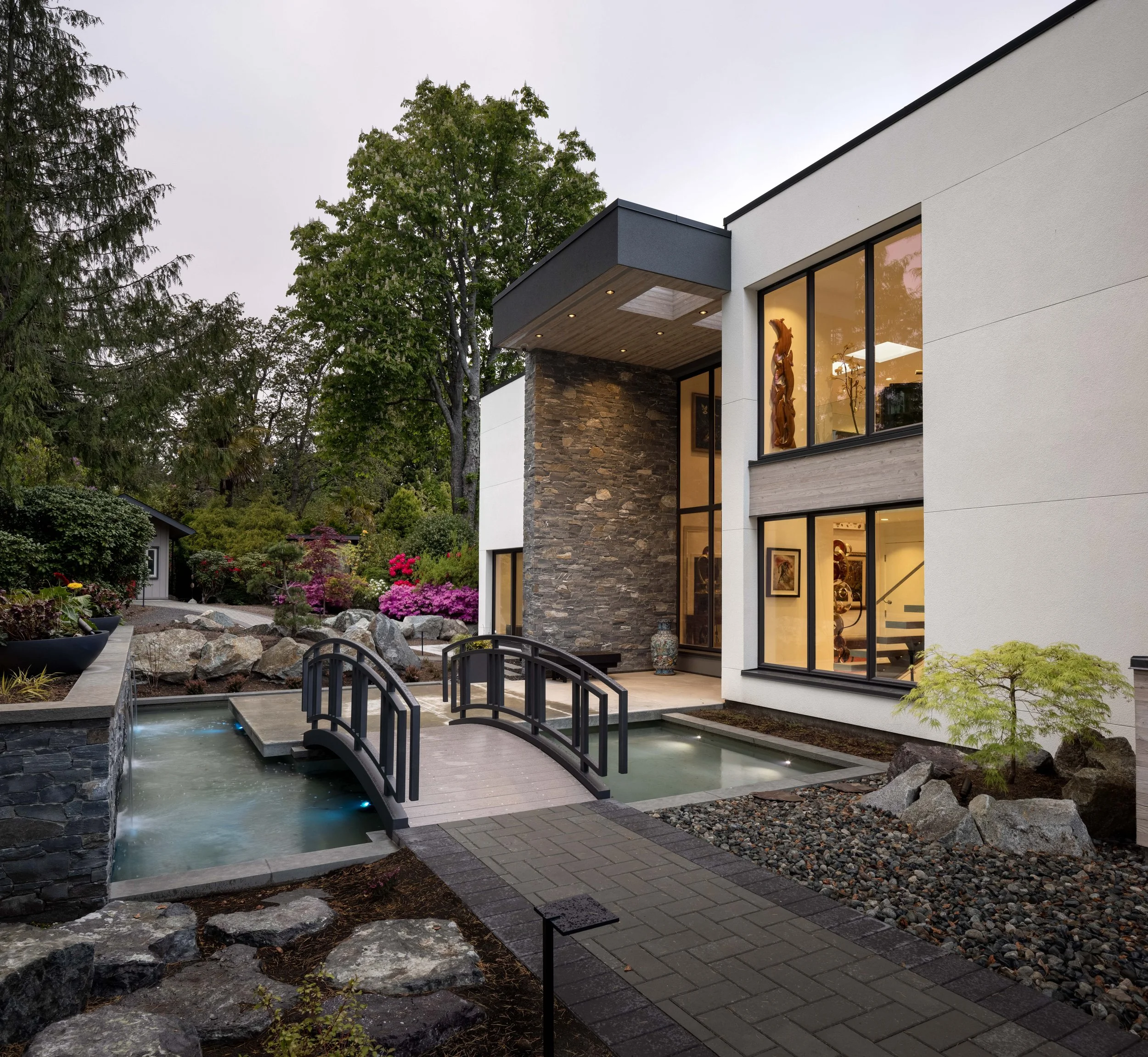 Legato – A Modern Coastal Retreat