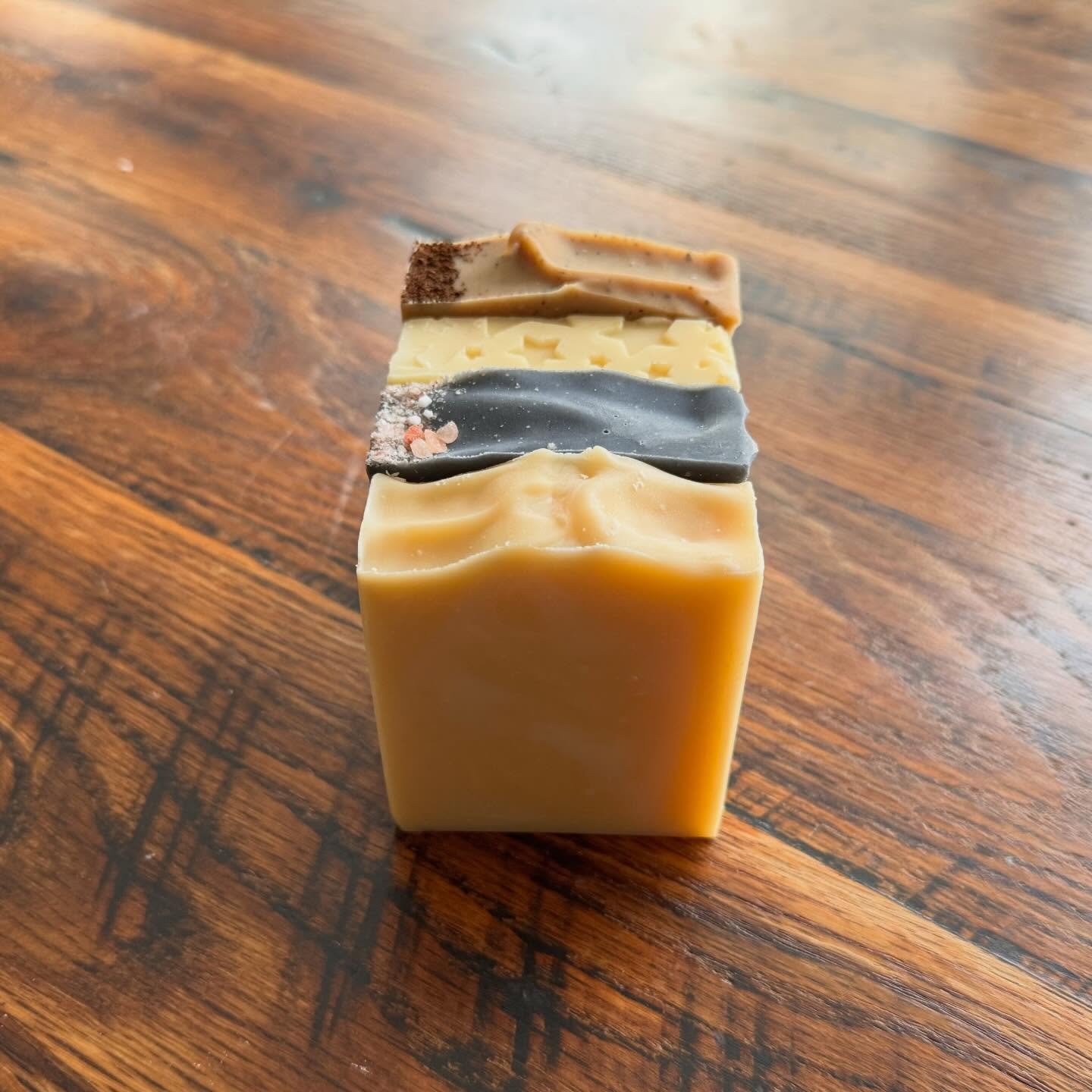 These beauties will be on the website in a week- there&rsquo;s always 🧼 on the curing racks, so check in on your favorites if they have been out of stock. 
Link in bio

#soap #handcraftedsoap #sheabuttersoap #cocoabuttersoap #luxurysoaps