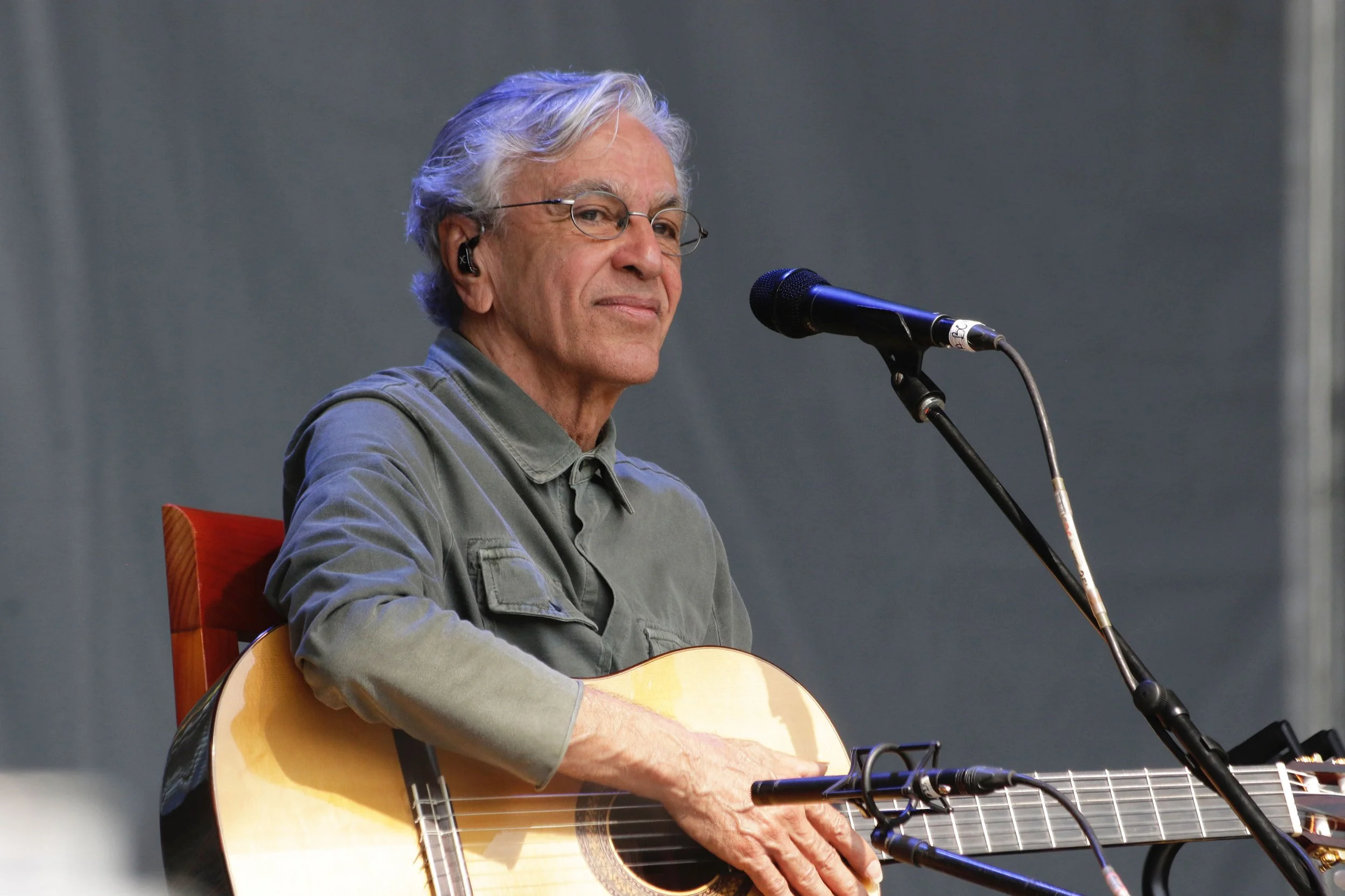 “O estrangeiro” (Caetano Veloso, 1989)