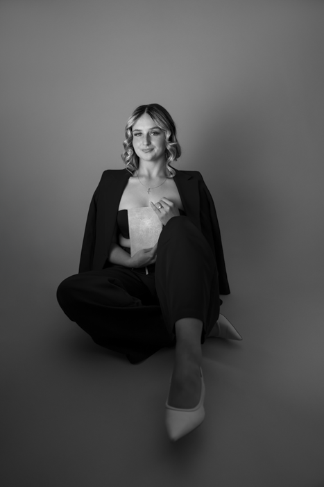 IRENA+CIMA+PHOTOGRAPHY+PERSONAL+STUDIO+PHOTOSHOOT+NORTH+SHORE+AUCKLAND-8-3.png