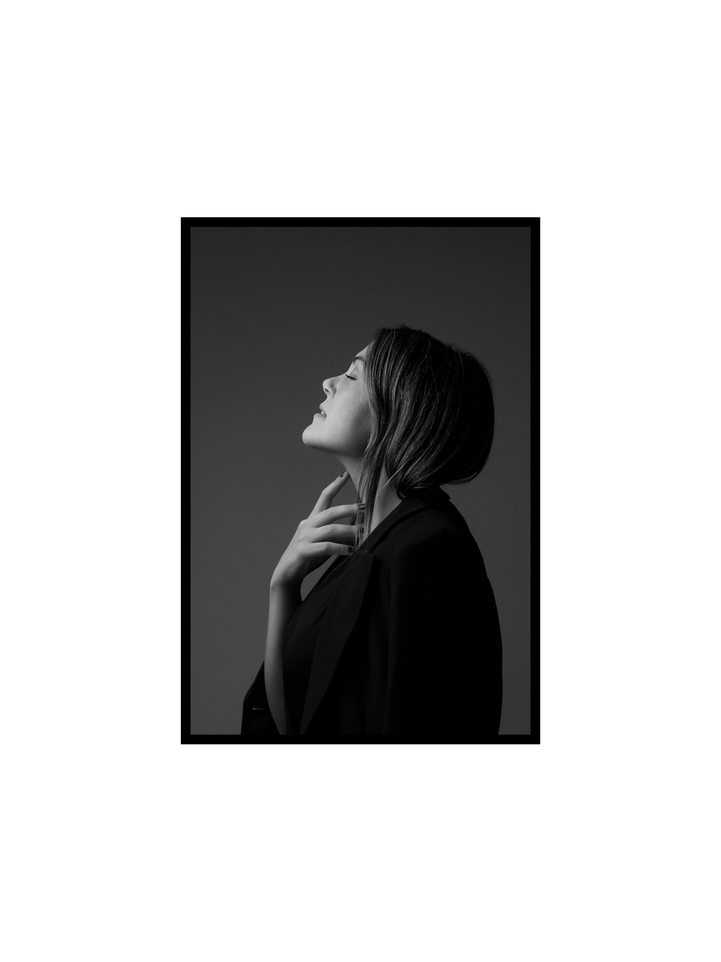 So many different levels of emotions can reveal during your photoshoot.

JOY
CONFIDENCE
POWER
SHYNESS
FEARLESSNESS
EMPOWERMENT
FEMININITY

and anything else you wish to explore or showcase&hellip; there is no right of wrong! 

Come as you are!