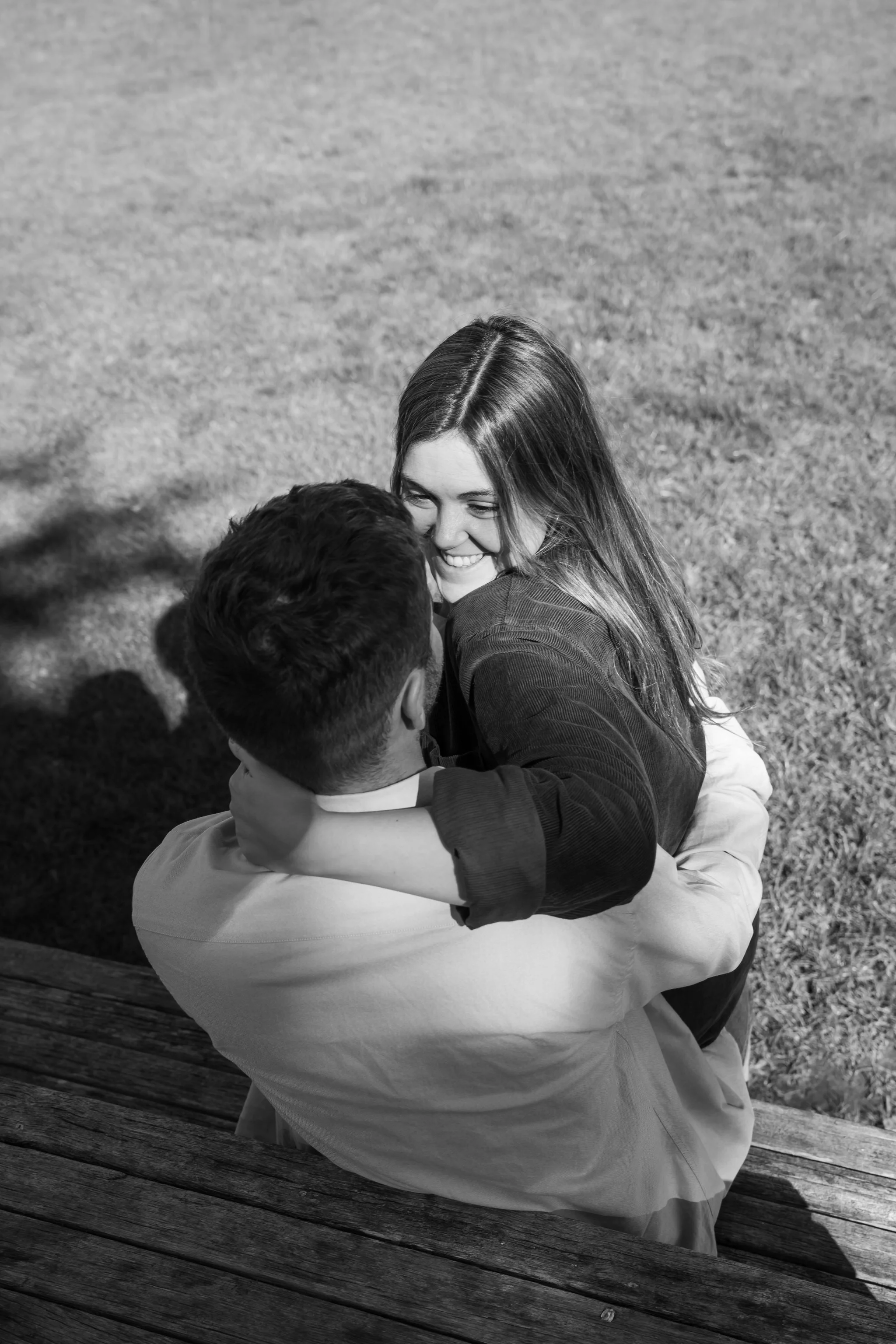 AUCKLAND+COUPLE+PARK+NORTH+SHORE+PHOTOSHOOT+OUTDOORS+IRENA+CIMA+PORTRAIT+PHOTOGRAPHER-2.jpg