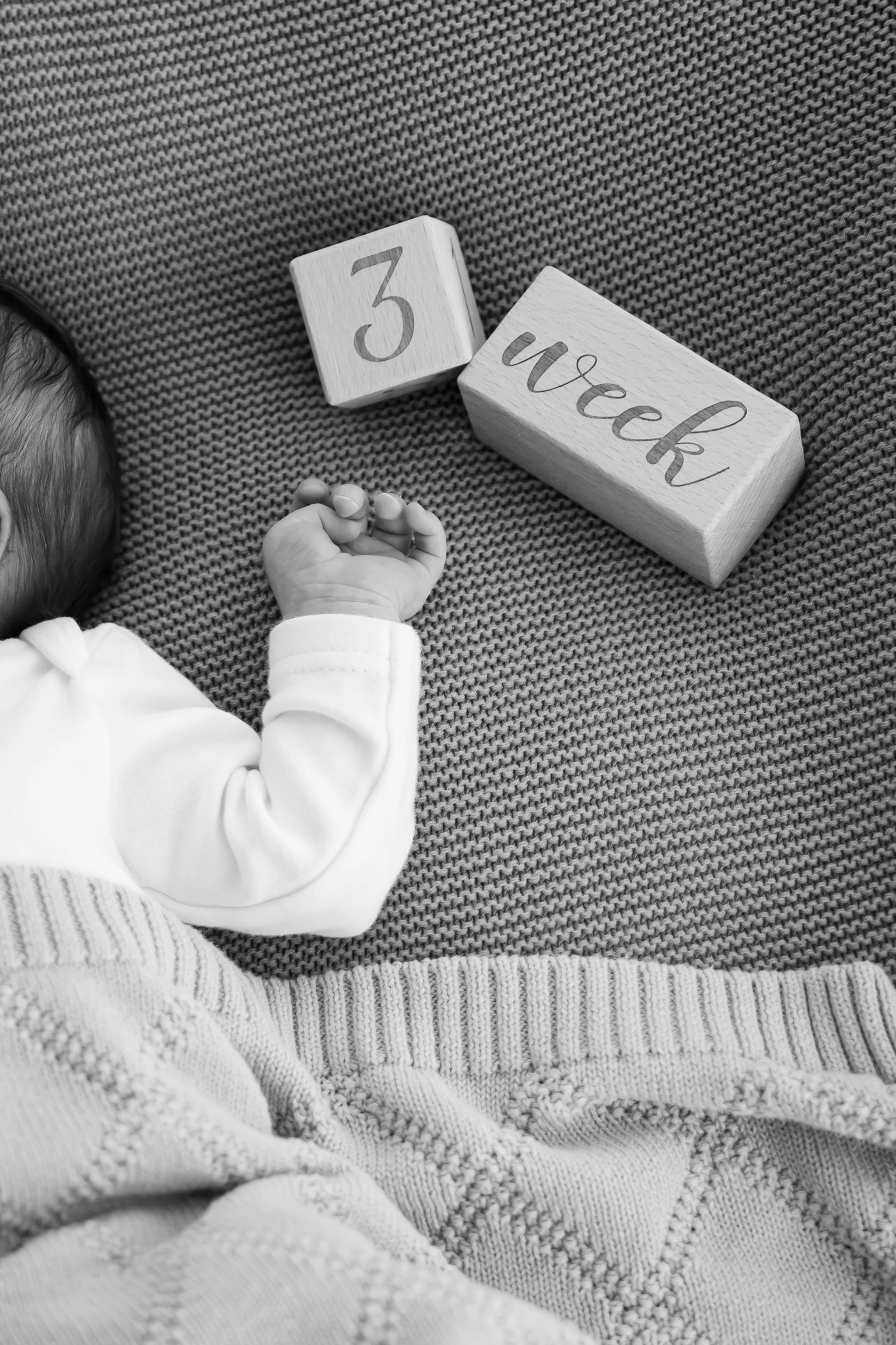 AUCKLAND+NEWBORN+IN+HOME+PHOTOSHOOT+INDOOR+IRENA+CIMA+PORTRAIT+PHOTOGRAPHER11.jpg