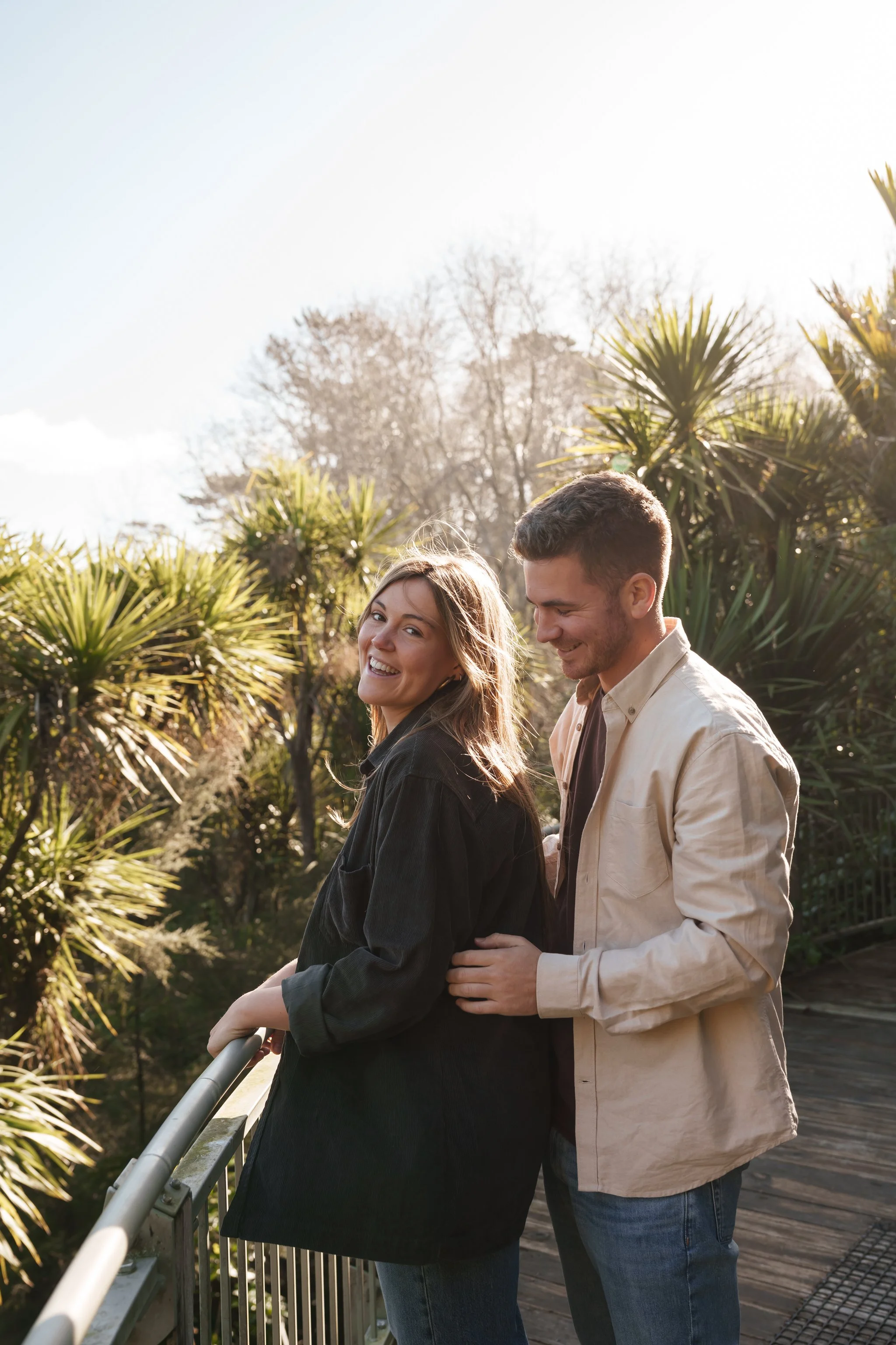 AUCKLAND+COUPLE+PARK+NORTH+SHORE+PHOTOSHOOT+OUTDOORS+IRENA+CIMA+PORTRAIT+PHOTOGRAPHER-9.jpg