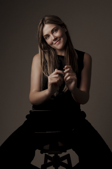 IRENA+CIMA+PHOTOGRAPHY+PERSONAL+STUDIO+PHOTOSHOOT+NORTH+SHORE+AUCKLAND28.png