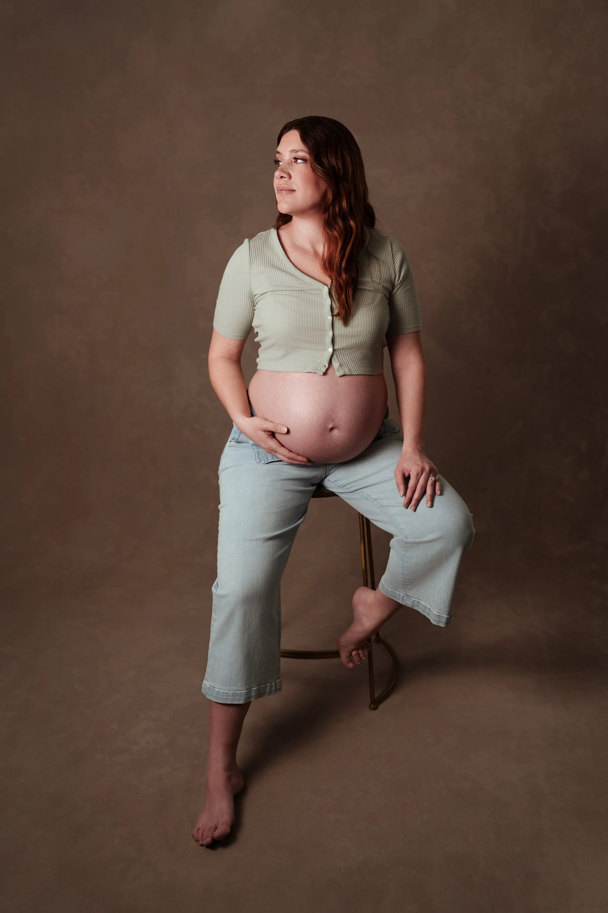STUDIO+MATERNITY+ELEGANT+PHOTOSHOOT+WAIHEKE+AUCKLAND+NEW+ZEALAND+IRENA+CIMA+PHOTOGRAPHY20.jpg