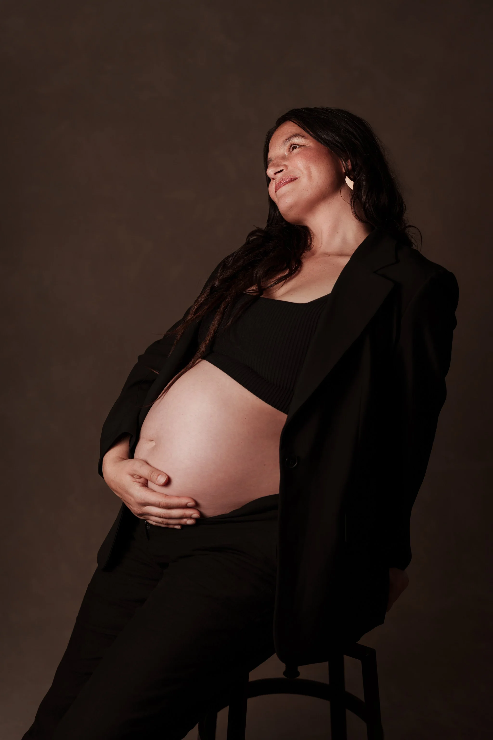 WOMENS+PORTRAITS+STUDIO+ELEGANT+MATERNITY+PHOTOSHOOT+WAIHEKE+AUCKLAND+NEW+ZEALAND+IRENA+CIMA+PHOTOGRAPHY8.jpg