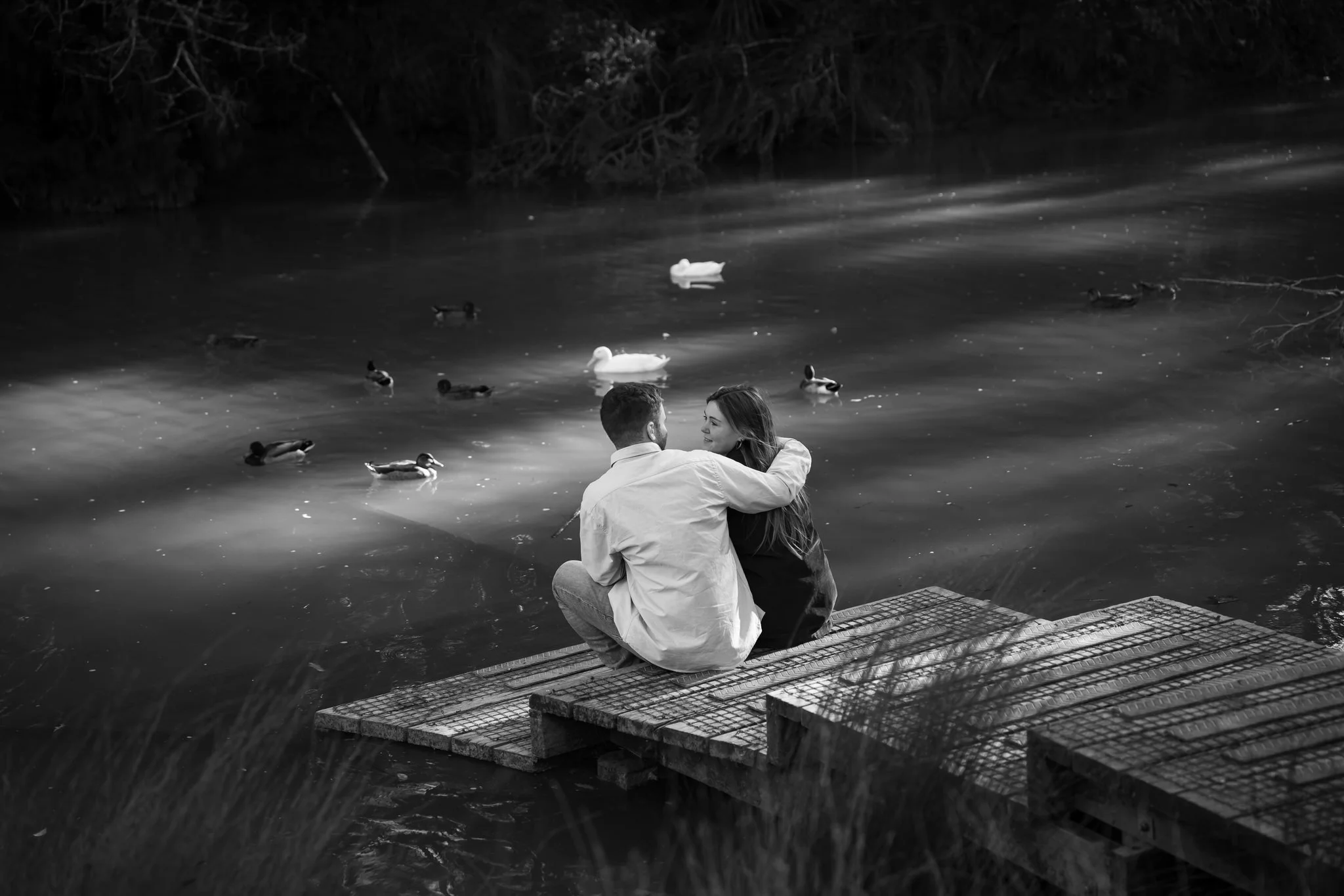 AUCKLAND+COUPLE+PARK+NORTH+SHORE+PHOTOSHOOT+OUTDOORS+IRENA+CIMA+PORTRAIT+PHOTOGRAPHER5.jpg