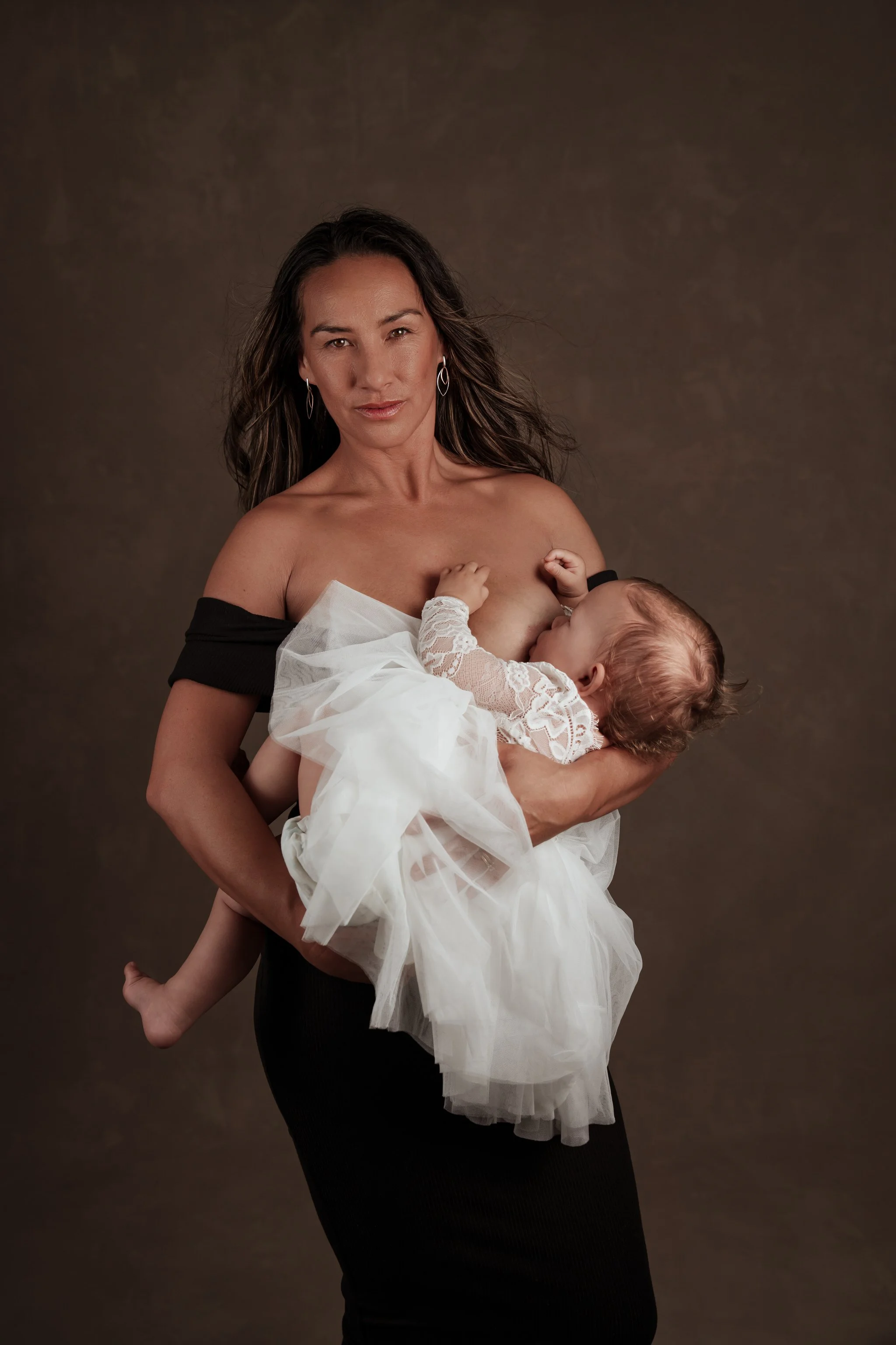 STUDIO+MUM+BABY+ELEGANT+PHOTOSHOOT+WAIHEKE+AUCKLAND+NEW+ZEALAND+IRENA+CIMA+PHOTOGRAPHY17.jpg
