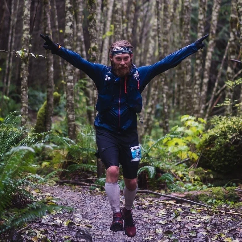 3 days passed already but still have the head to what happened last weekend...

🌧️🏡 It feels great to look at the rain from the window of a warm home, but I already miss this epic adrenaline that every runners felt during the race!

🤕 I will spare
