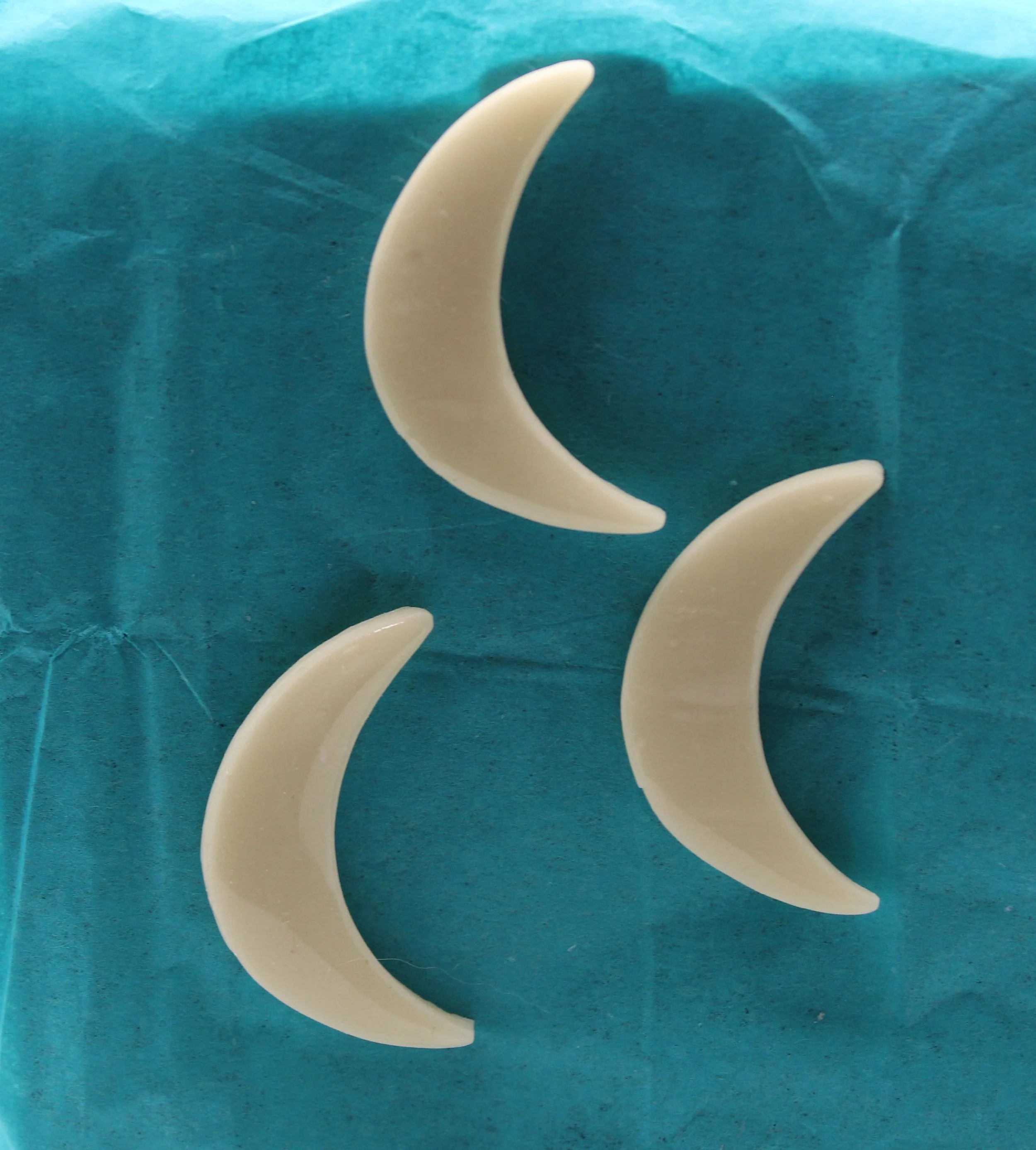 moon2.jpg