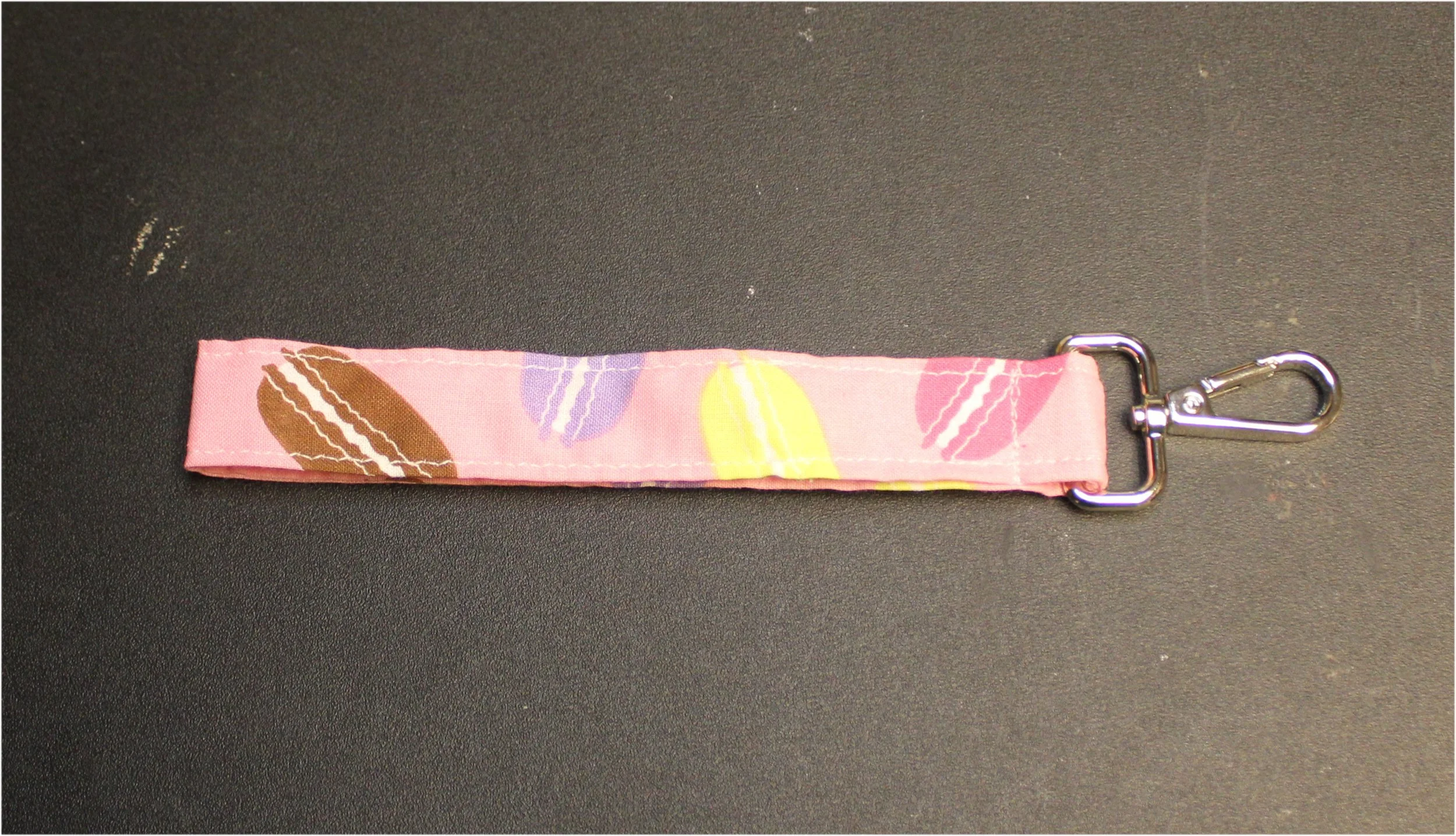 macaron.jpg