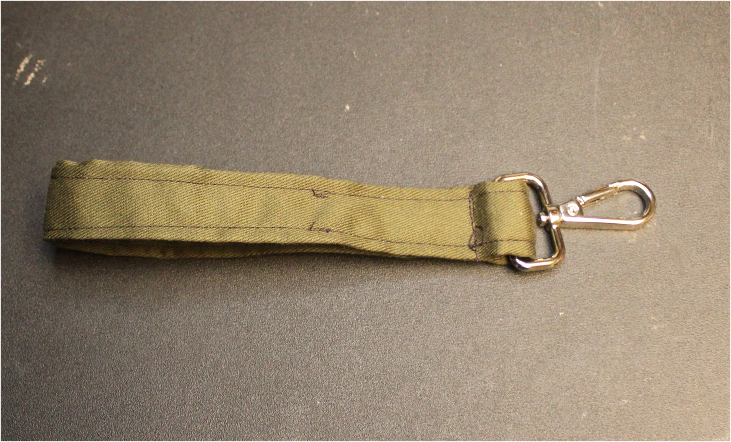 olivegreen3.jpg