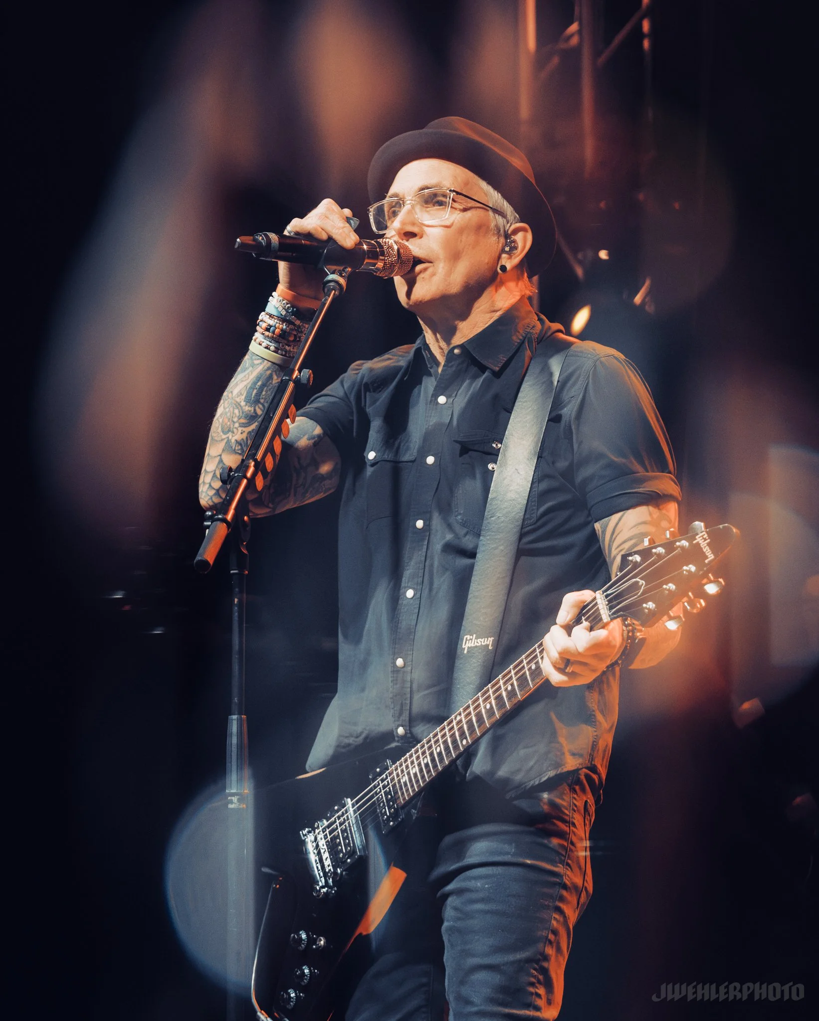 Everclear wm JWA00618-011426.jpg