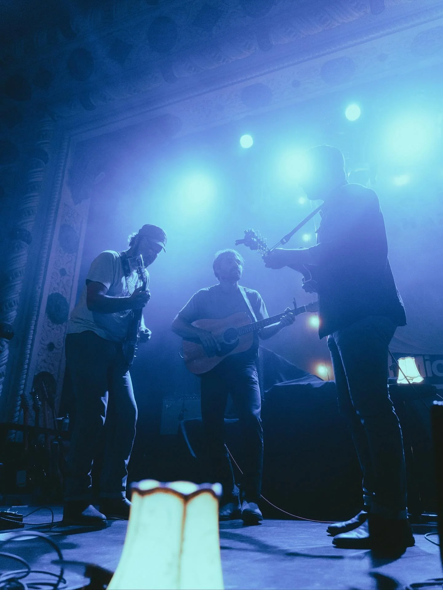 We love fall tours. @olihazard ripping through the Midwest, headlining @metrochicago with @michiganderband. 📸 x @austinkurkowski