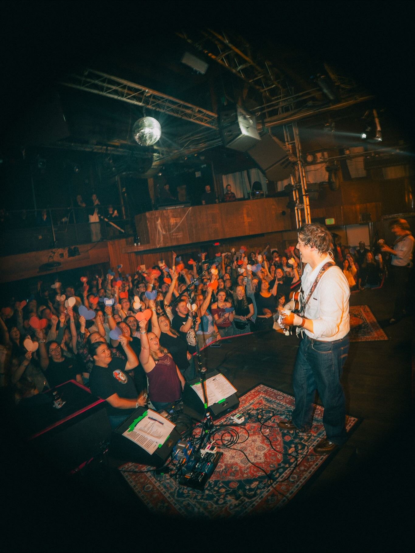 So much love in the room last week at Tors final stop on their North American headline tour. No better way to end it than at the iconic @thetroubadour in LA for a rowdy Sunday night tour closer @thetroubadour . The European leg kicks off this weekend